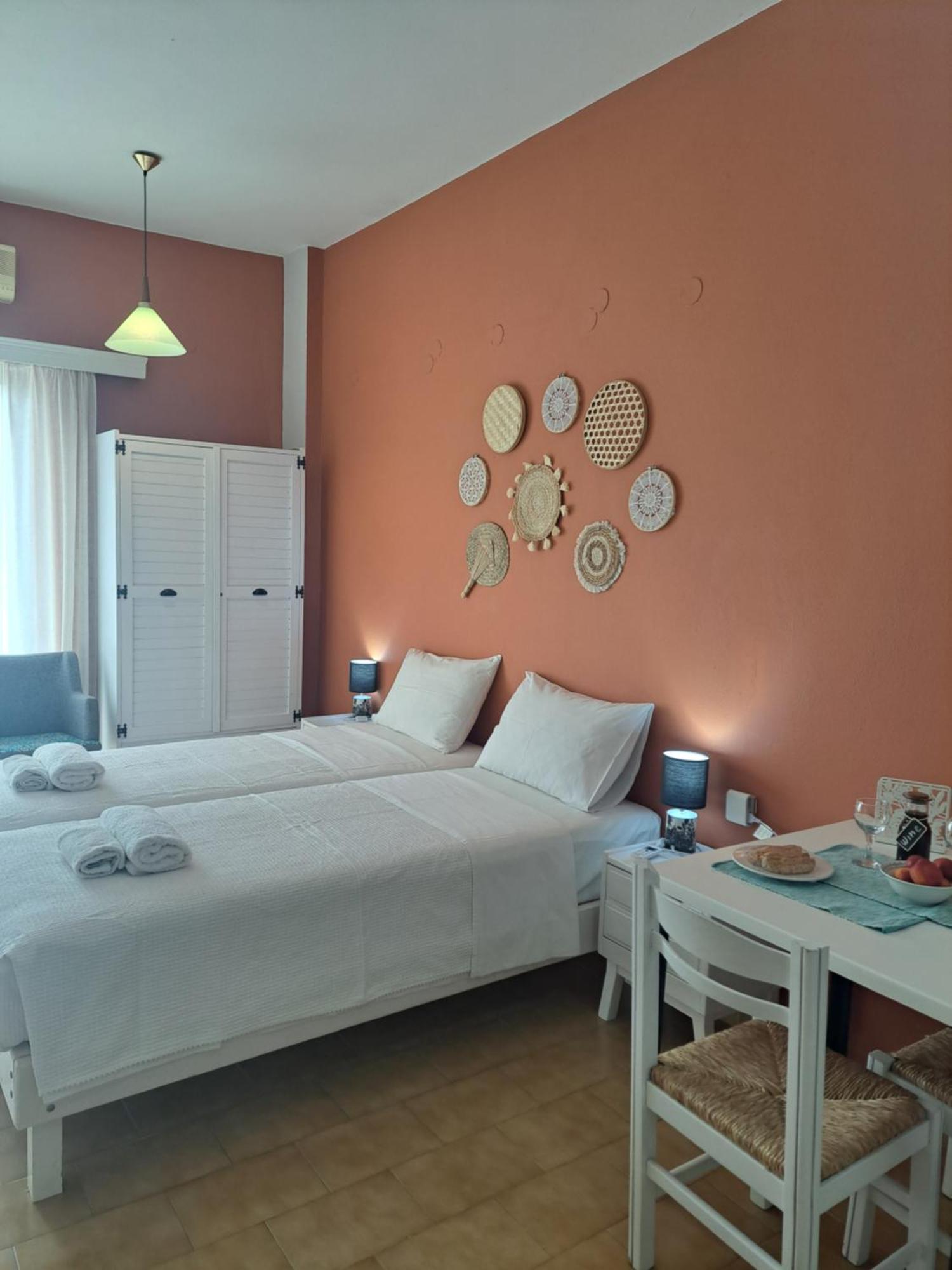 Eleana Apartments * Hersonissos (Crete)