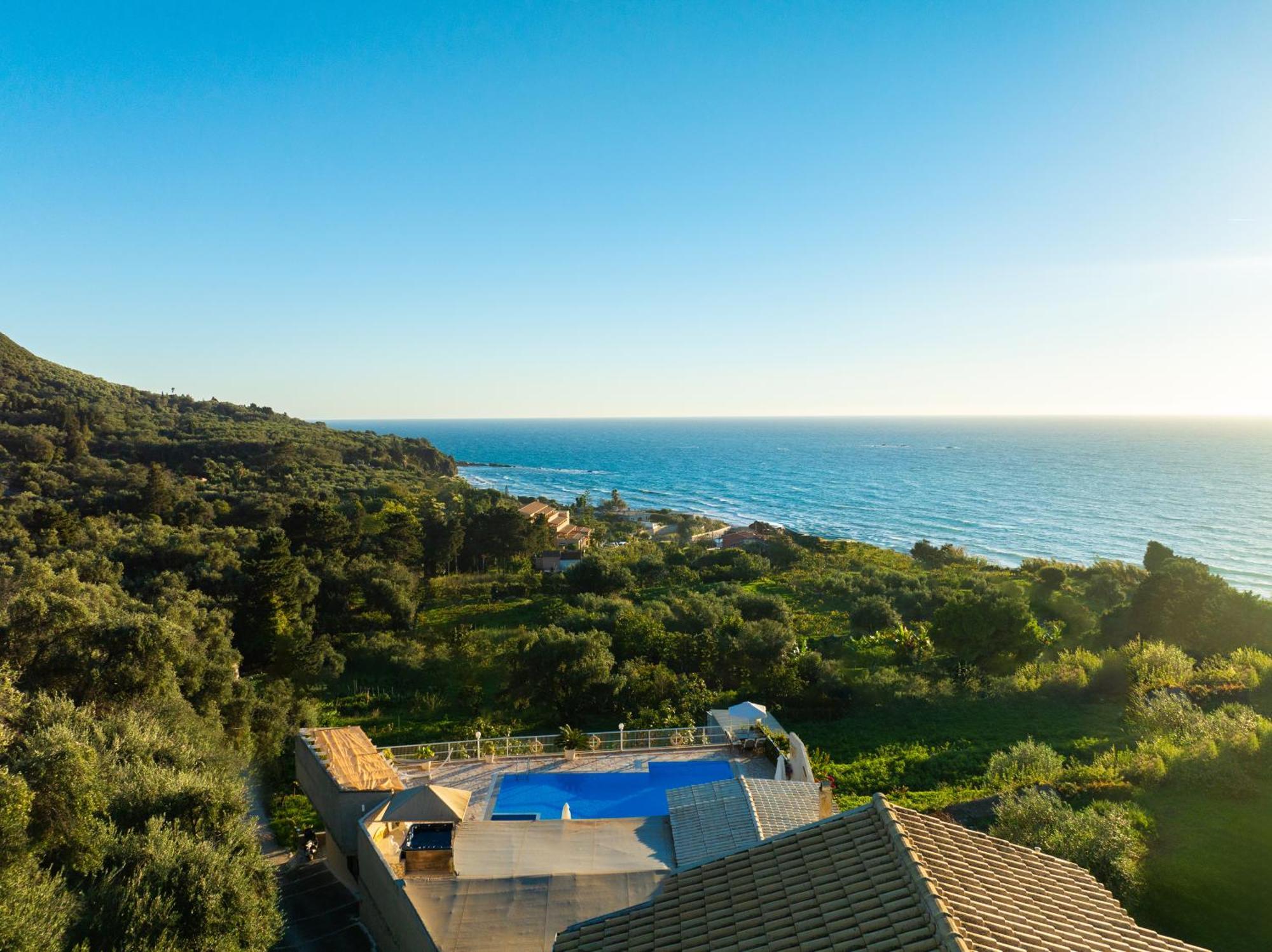 Villa Sea View Paramonas *