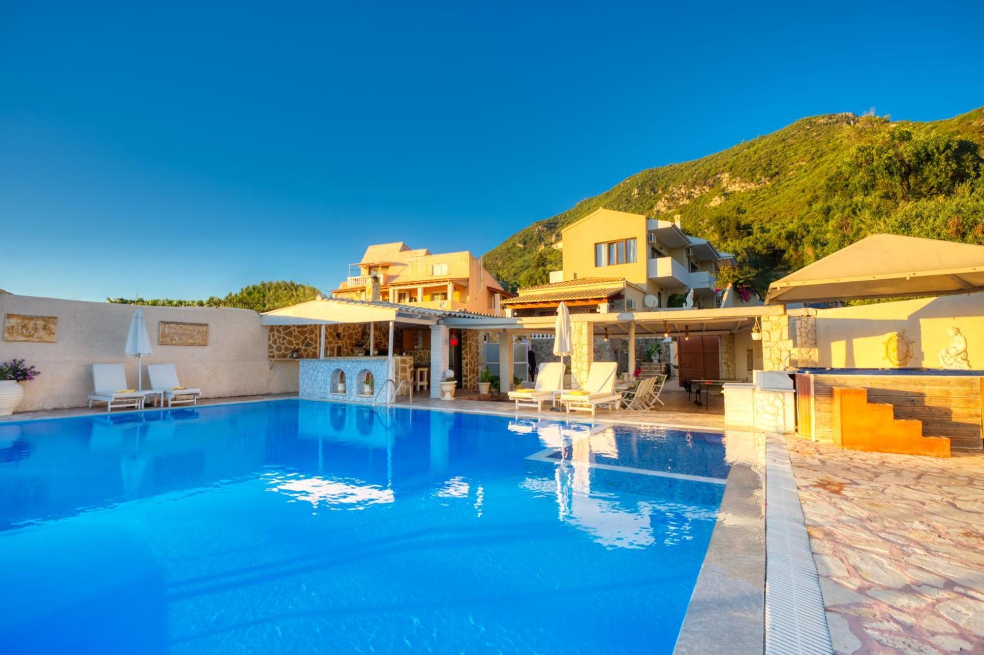 Sea View Paramonas Villa *