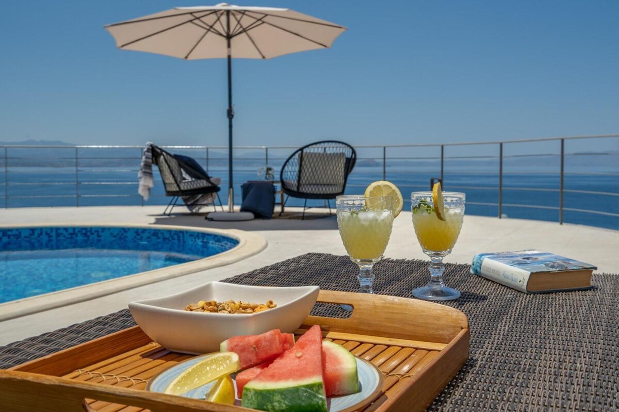 Villa Hemera Ocean View Private Heated Pool *