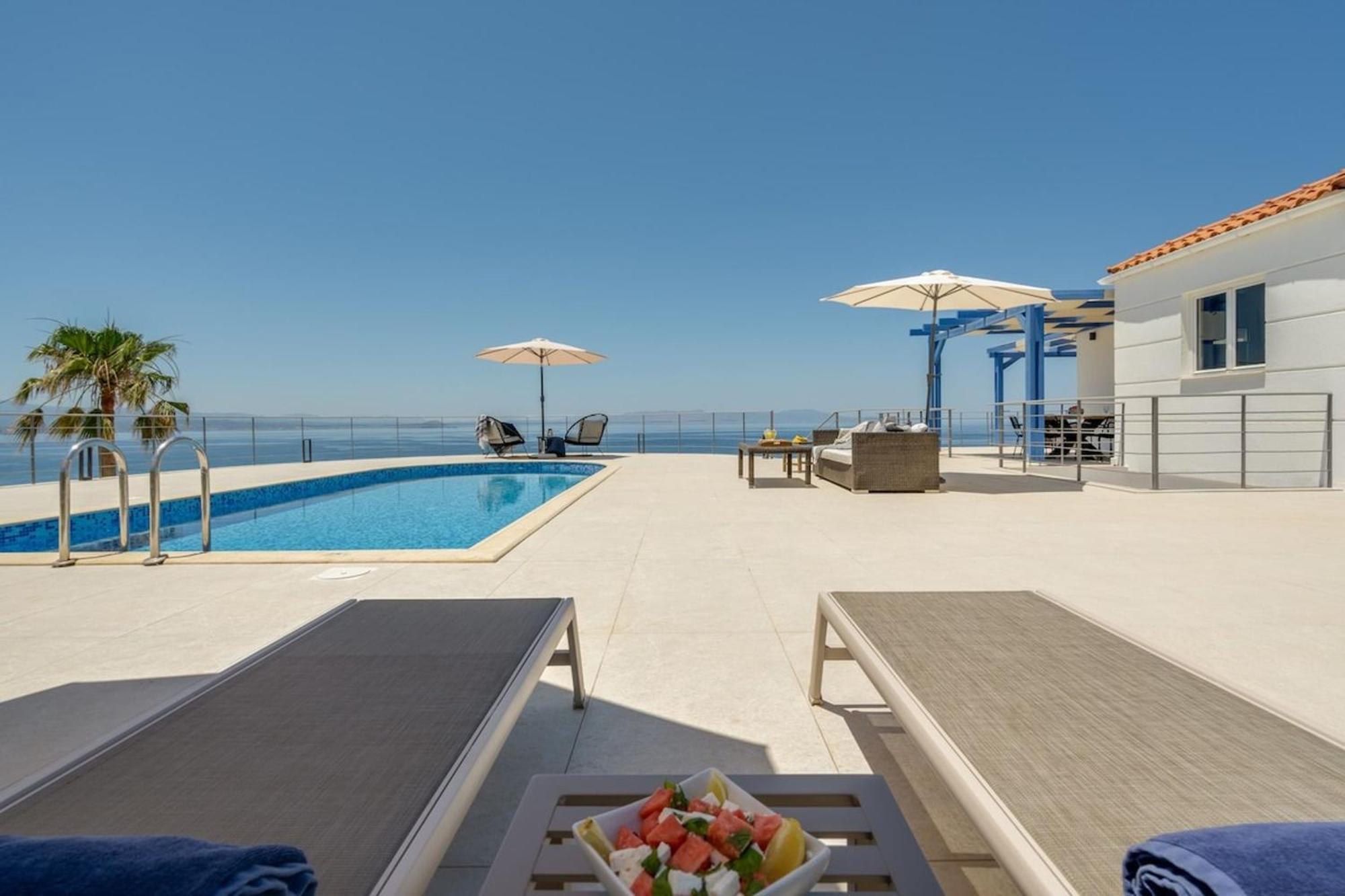 Hemera Ocean View Private Heated Pool Villa