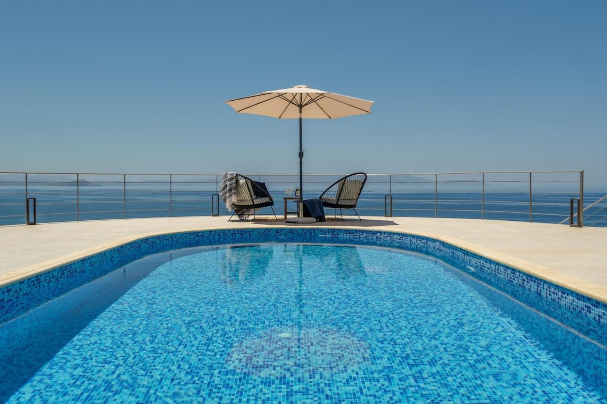 Hemera Ocean View Private Heated Pool *