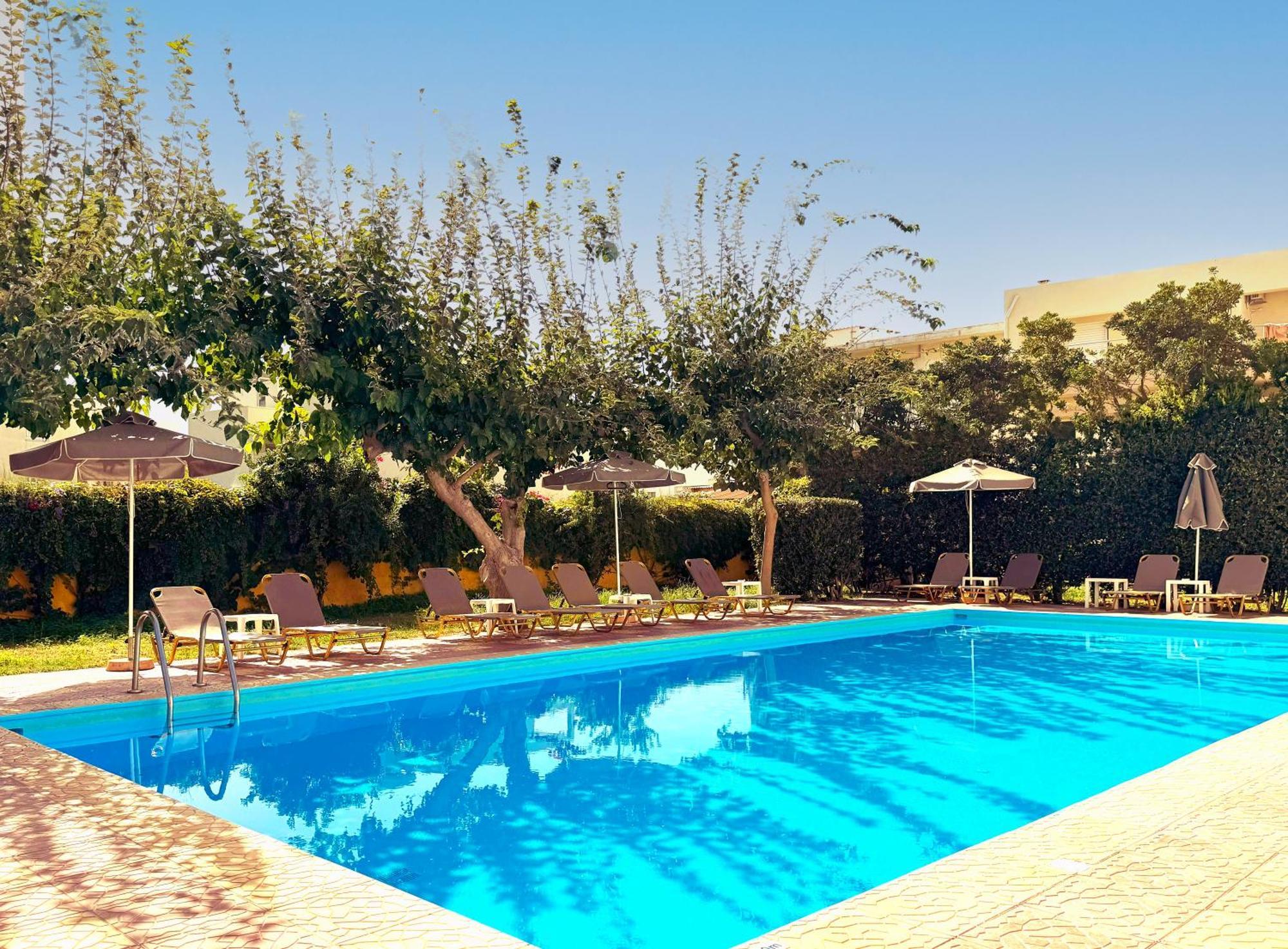 Domenica Aparthotel 2*