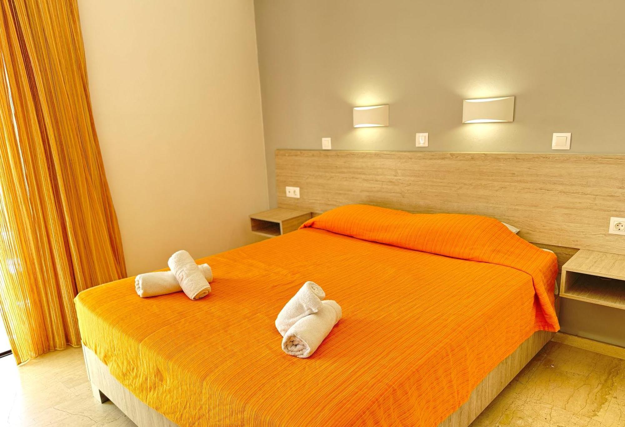 Domenica Aparthotel Rethymno (Crete)