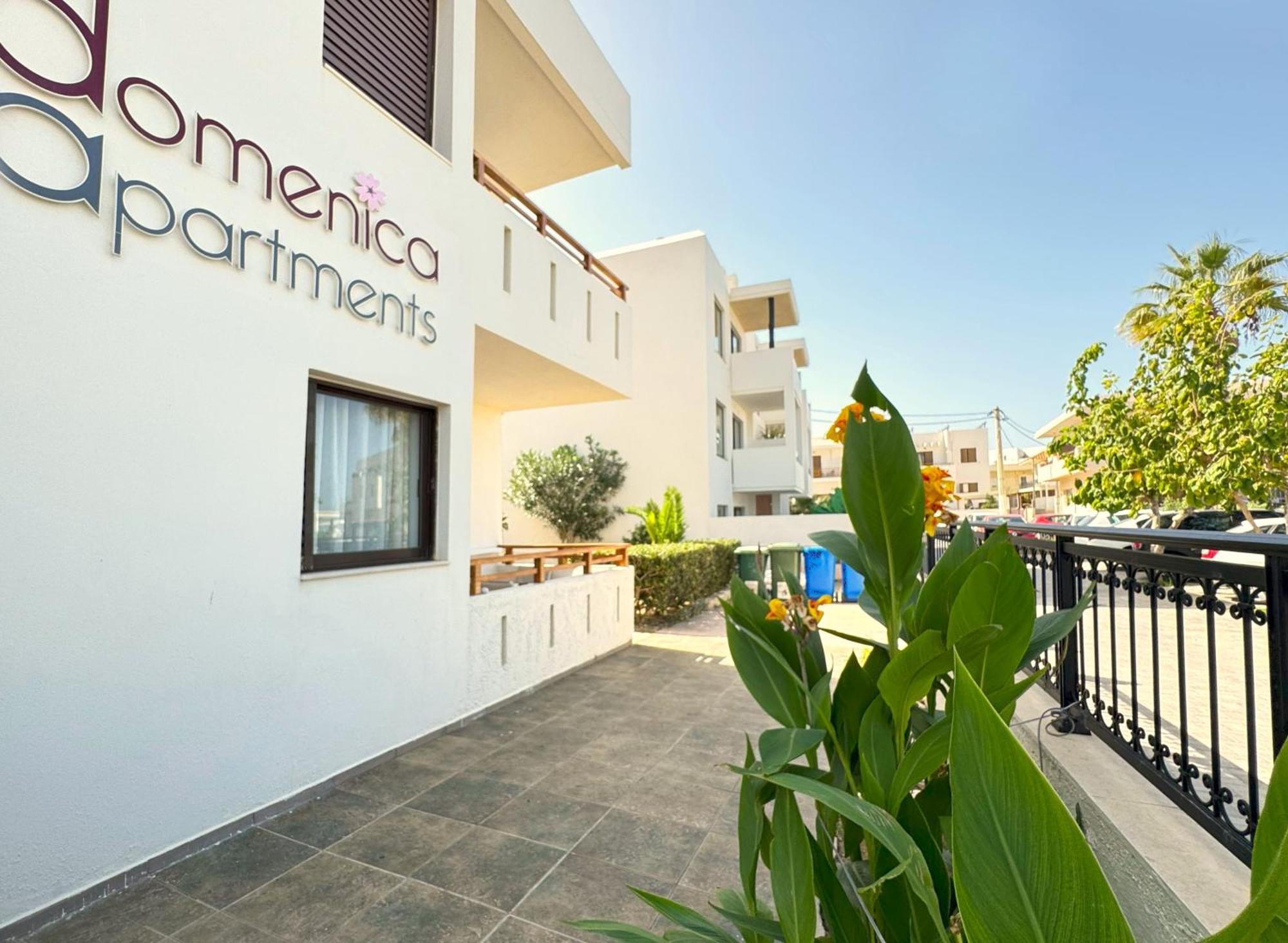 Domenica 2* Rethymno (Crete)