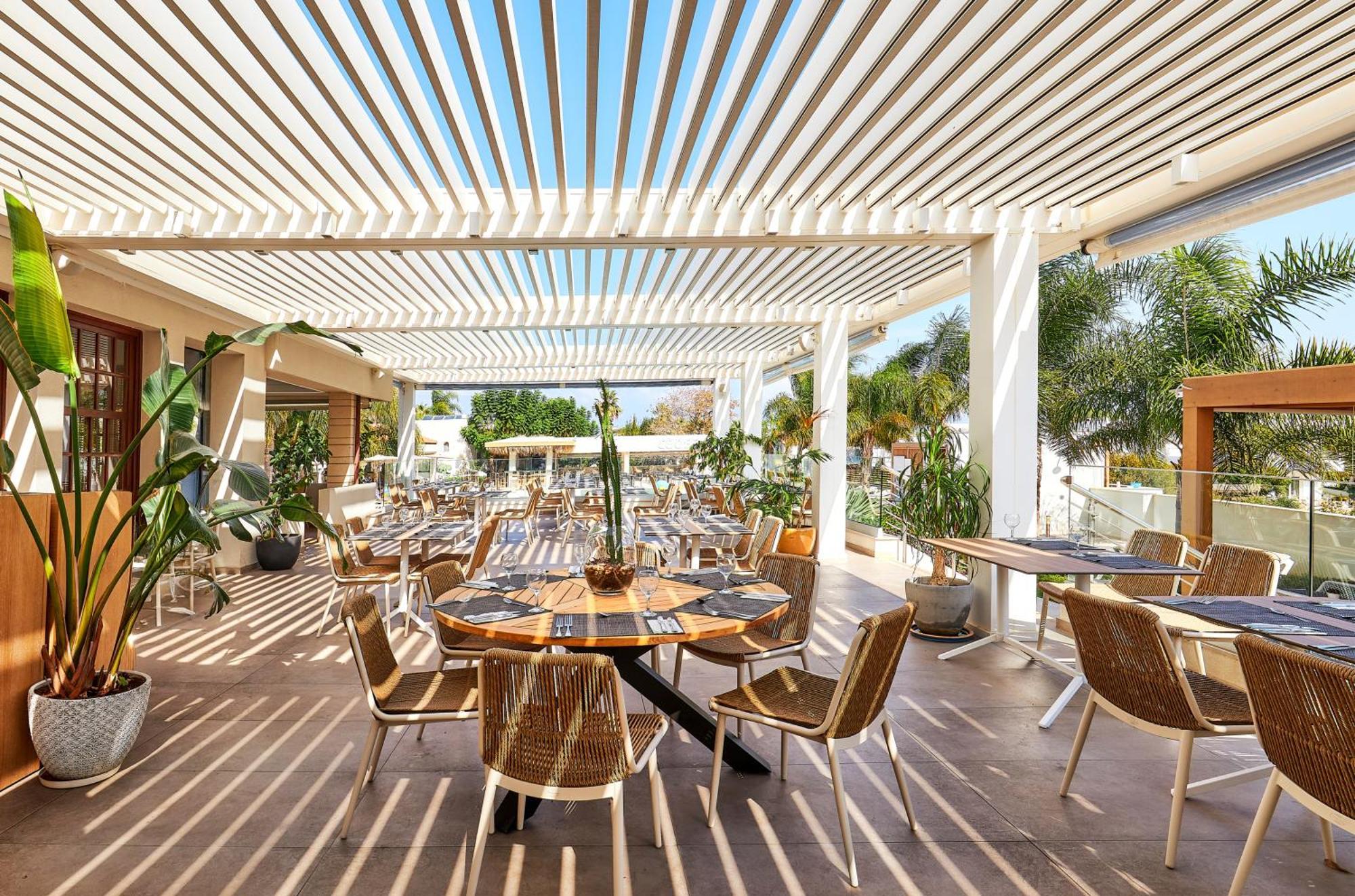 Kyknos & Malia (Crete)