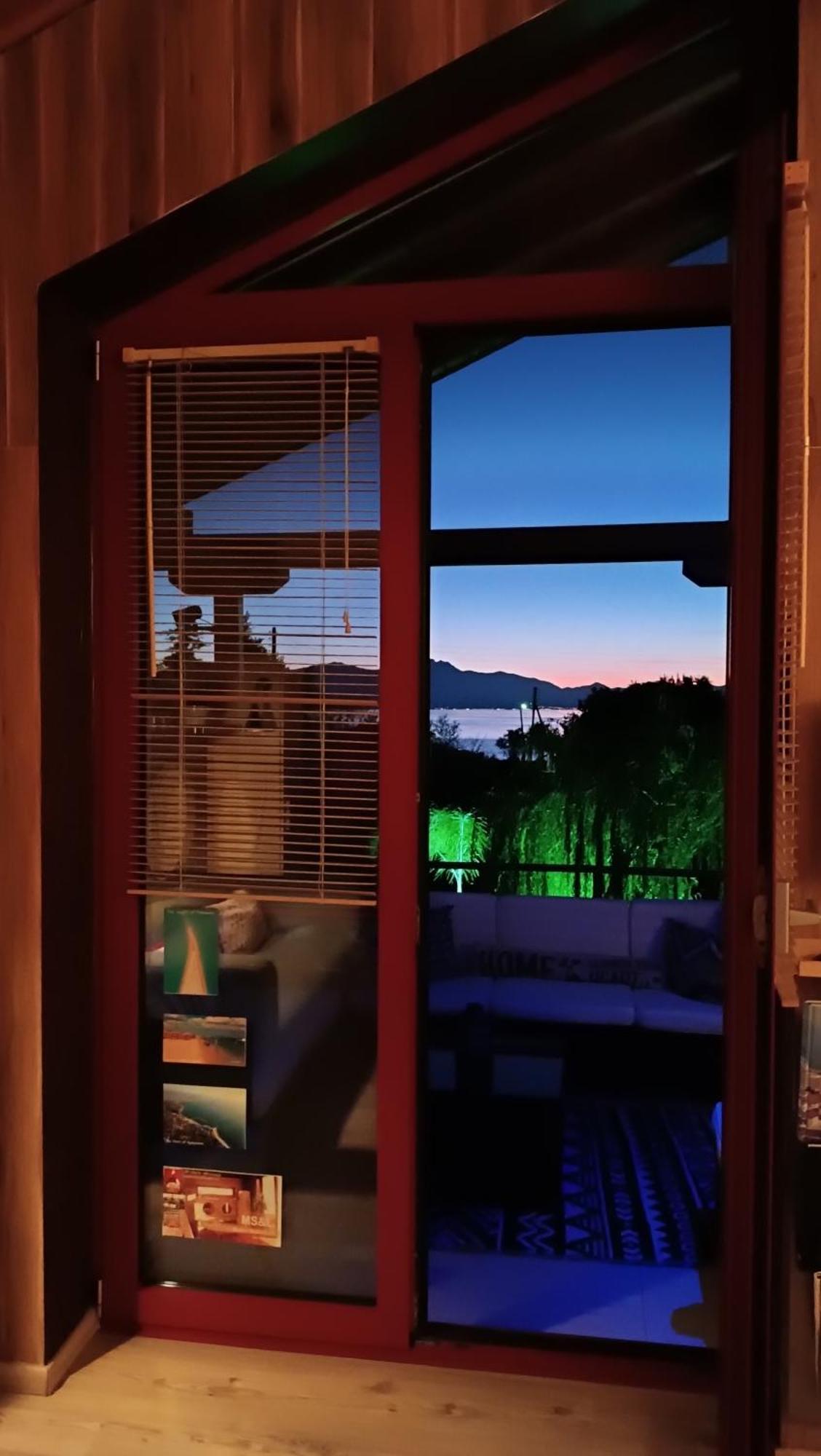 Modern Studio&loft By The Sea Holiday home Epanomi