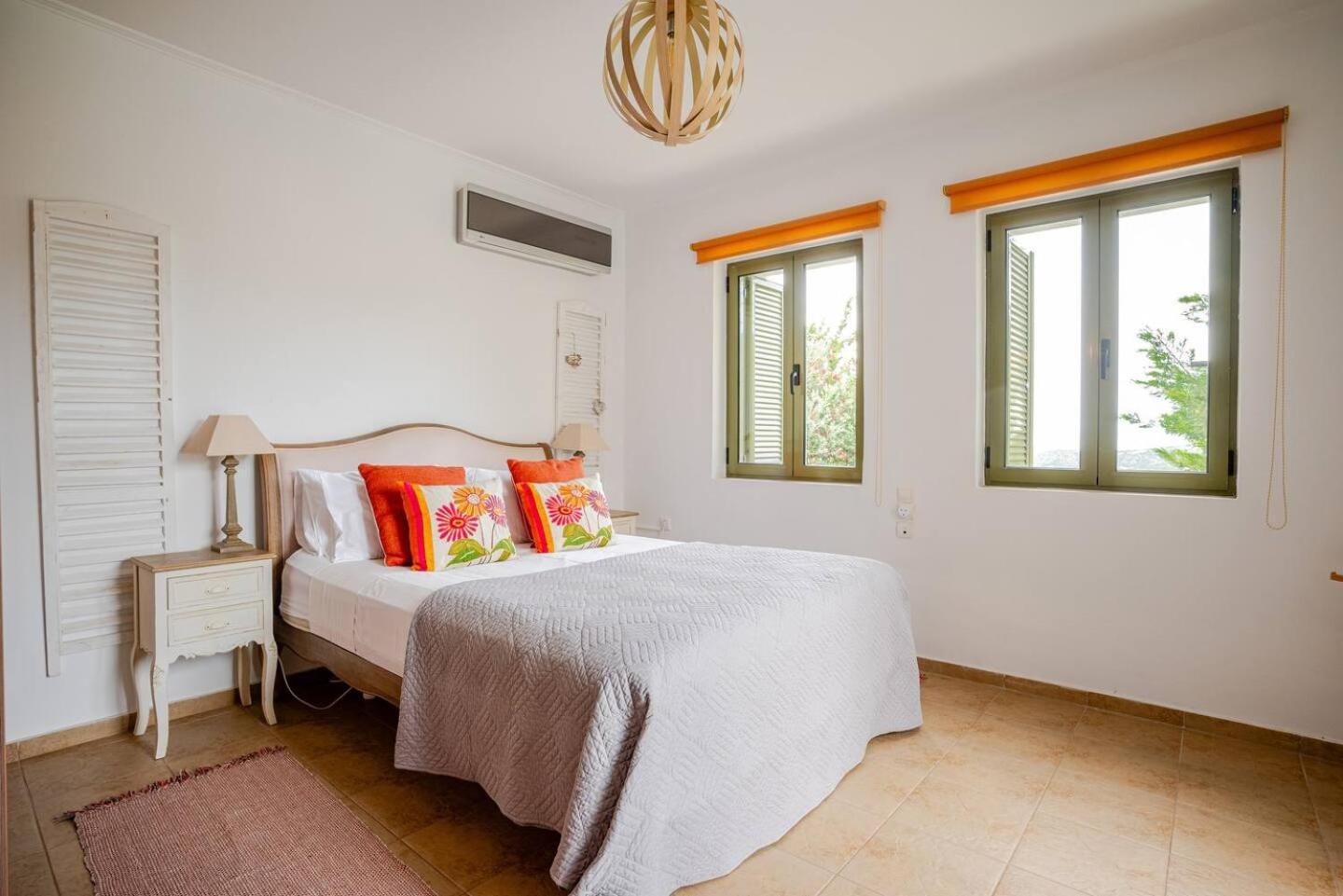 Anthos - Superb Panoramic Sea And Hill Views With Private Pool Gavalochori