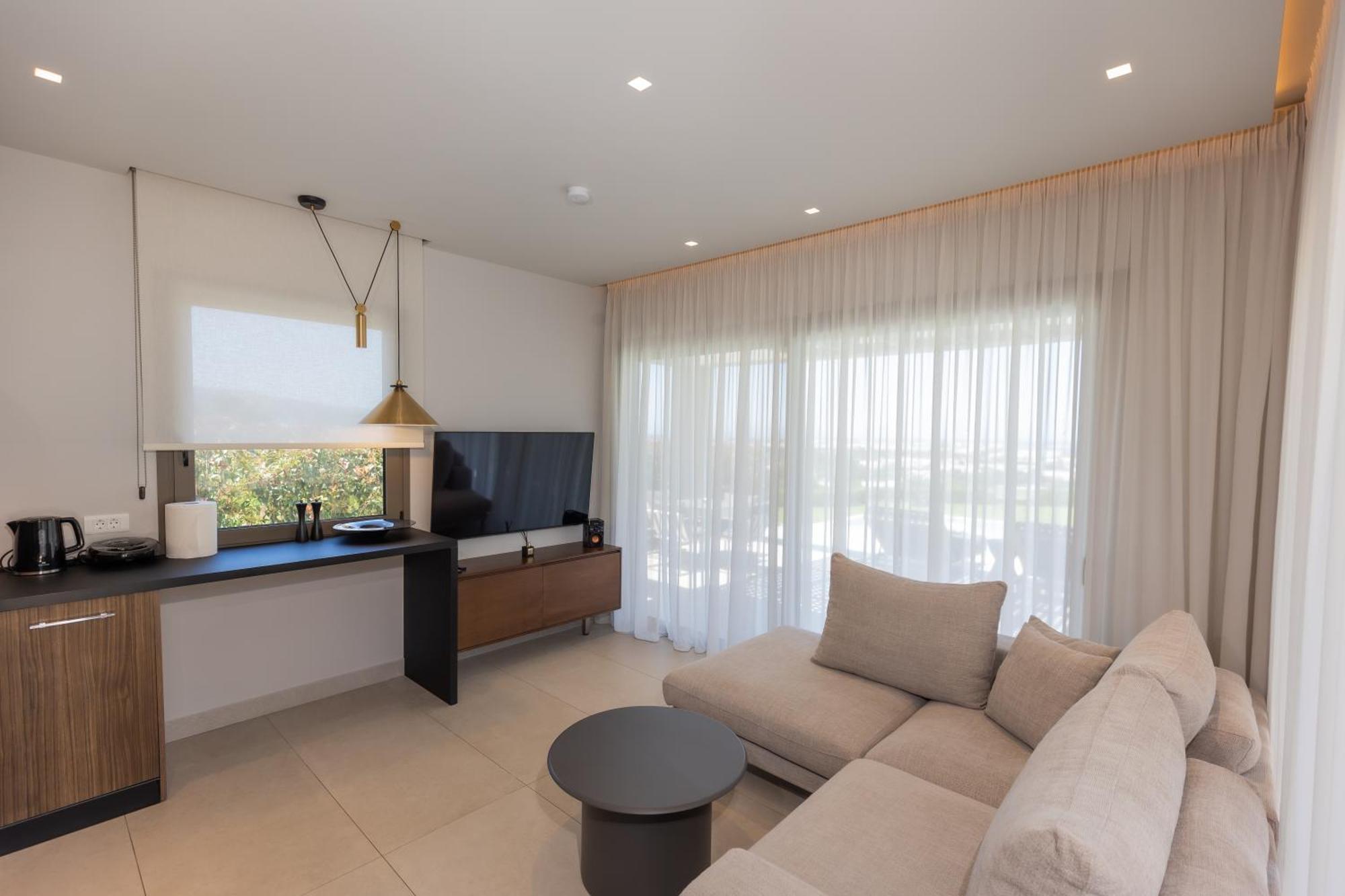 Villa Maravilla Luxury Living