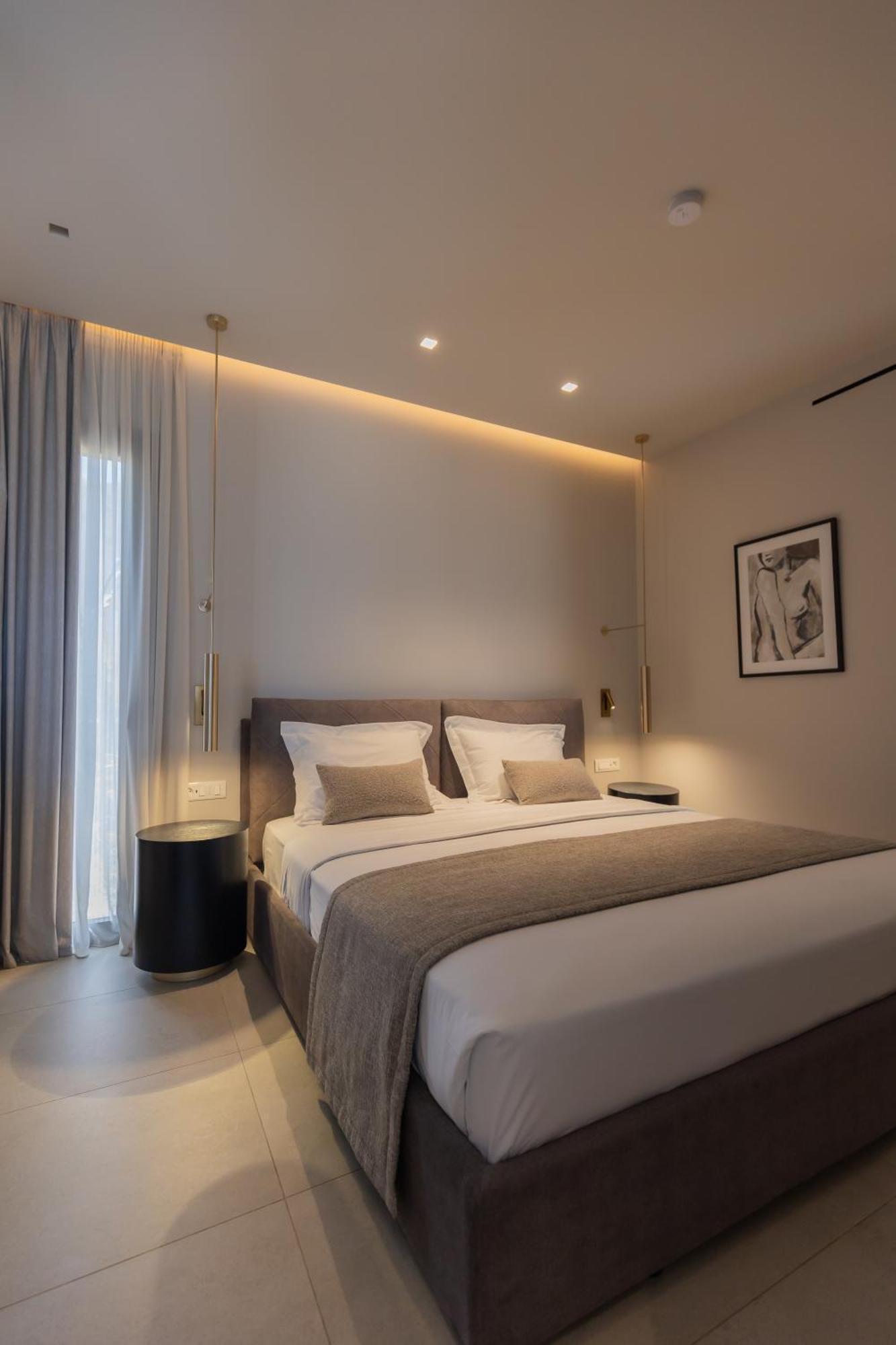 Maravilla Luxury Living