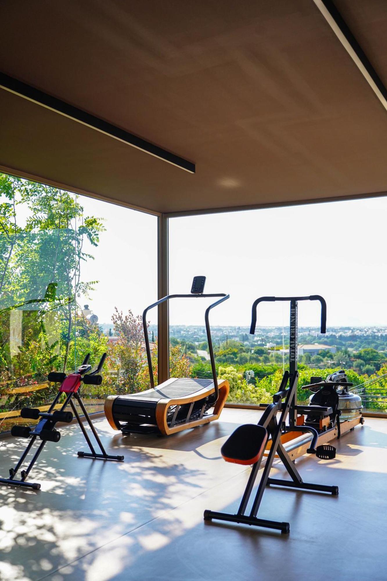 Maravilla Luxury Living