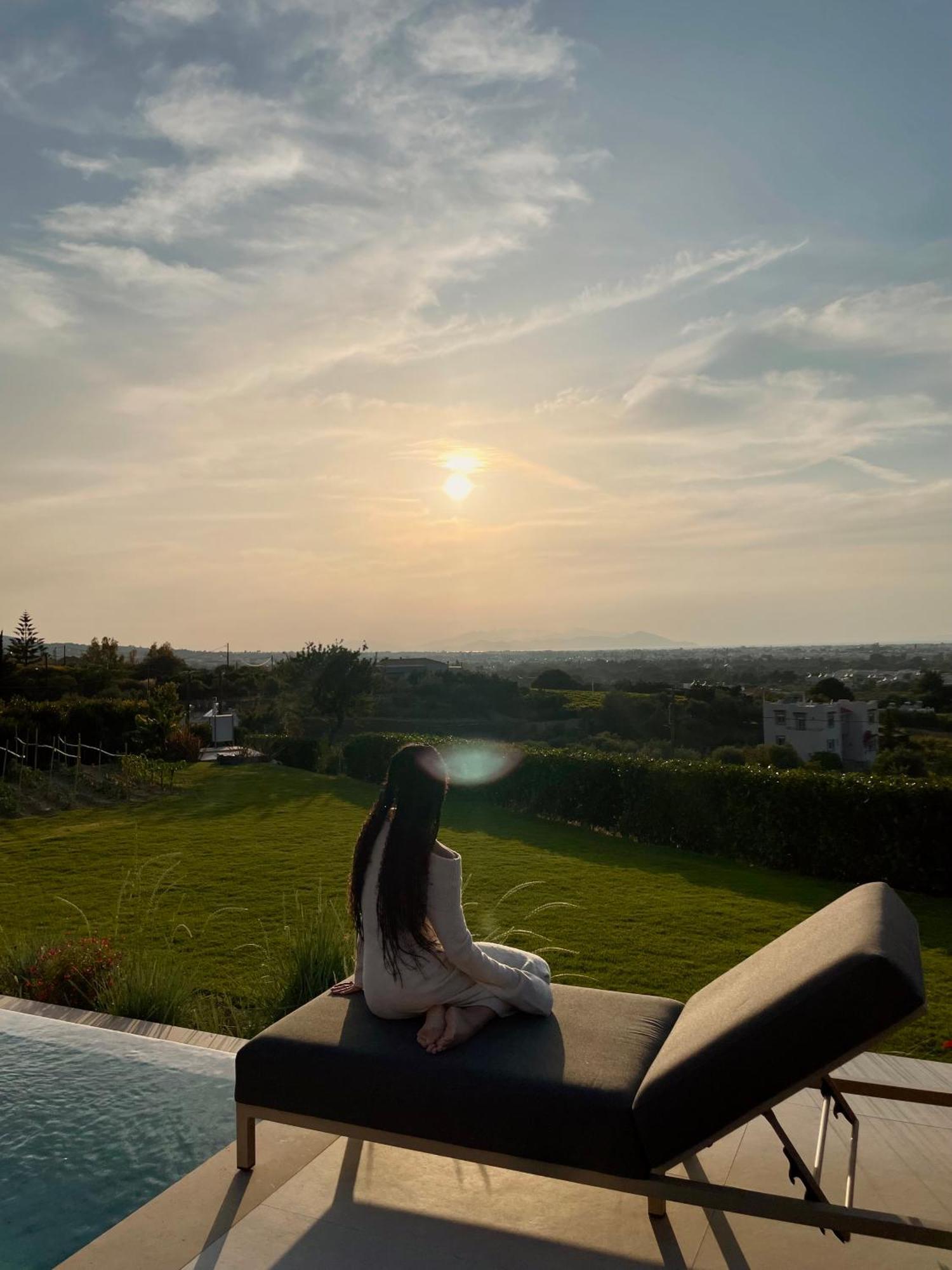 Maravilla Luxury Living