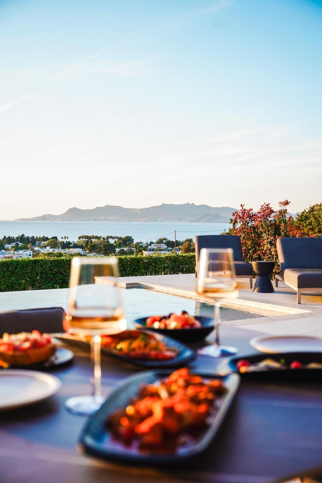 Maravilla Luxury Living *