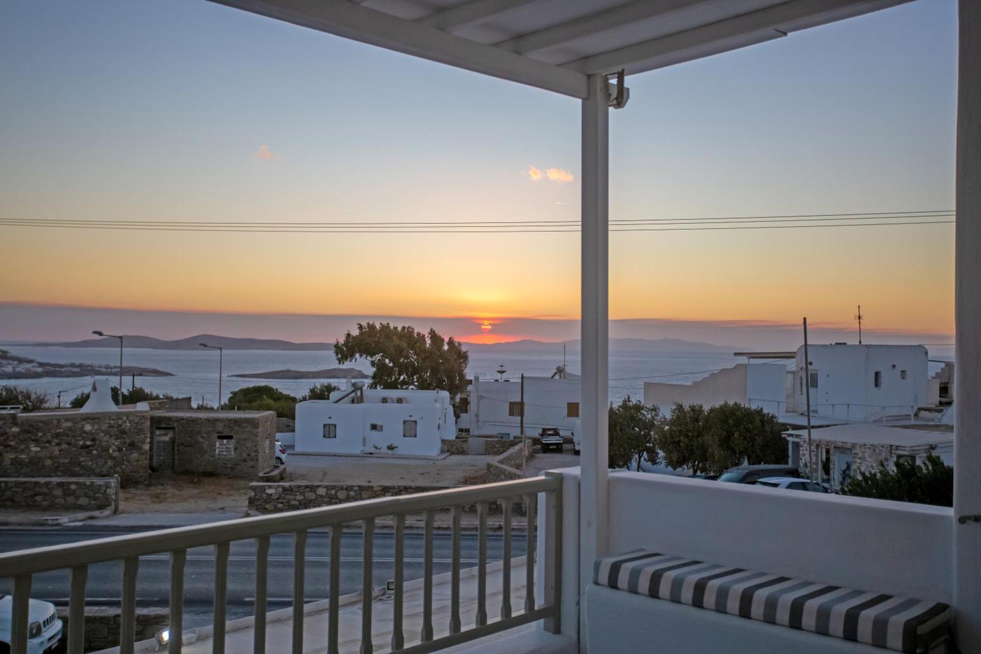 C Mykonos Guest house