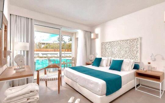 St Constantin Sea & Hotel