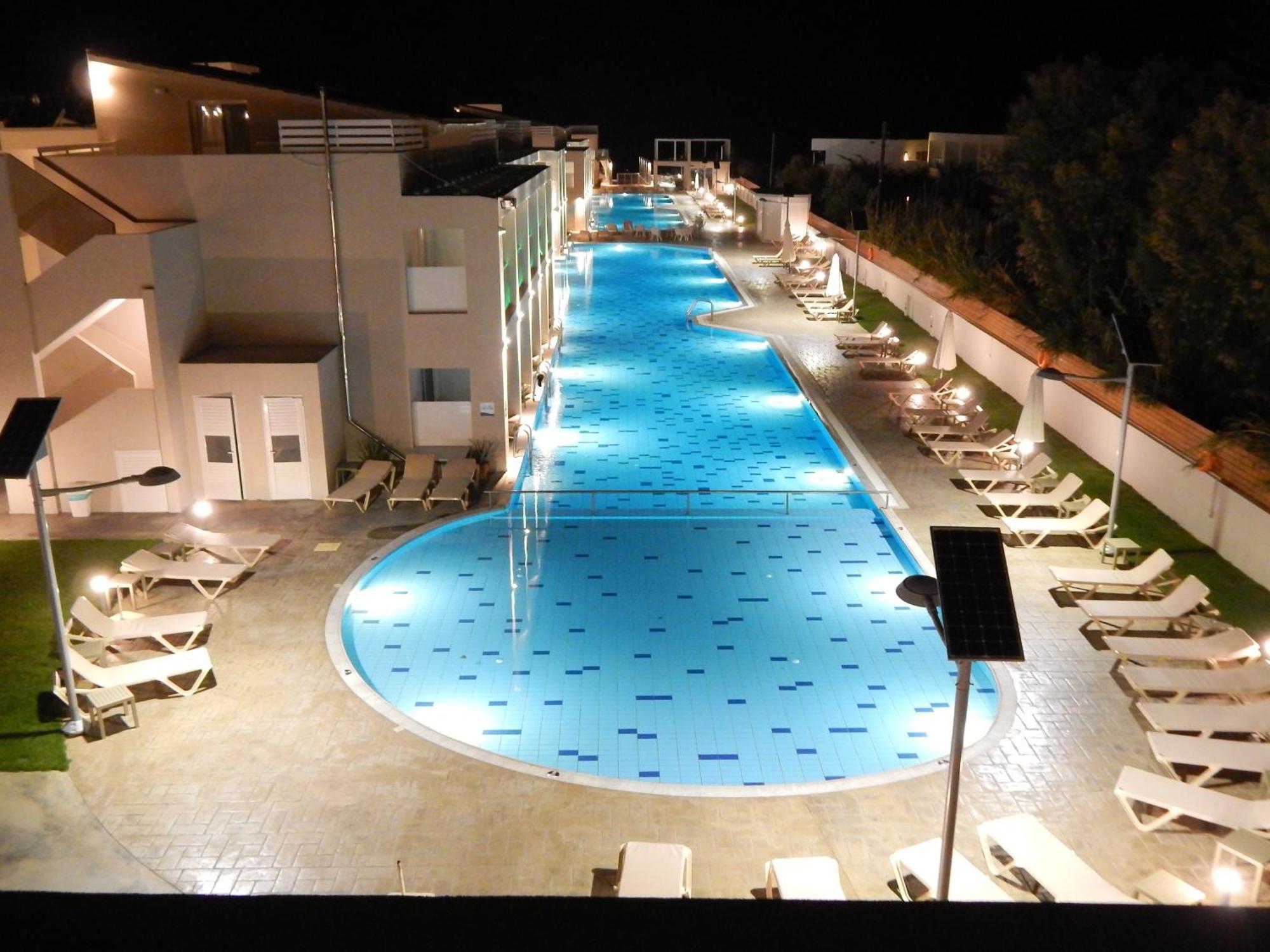 St Constantin Sea & 4*