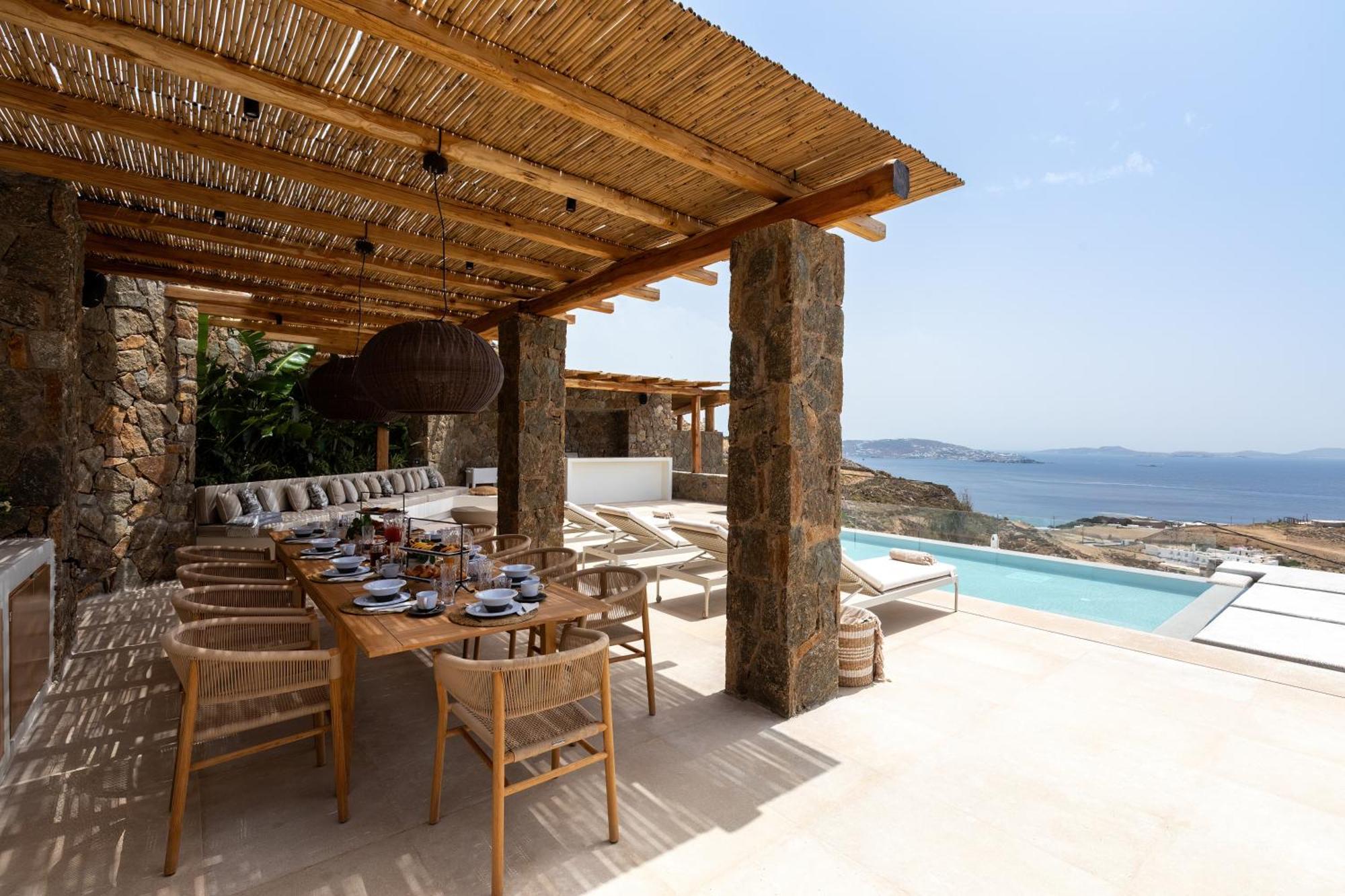 Horizon Majesty Mykonos Town