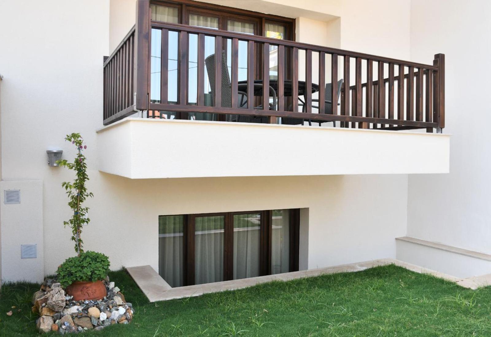 La Luxury * Ierissos