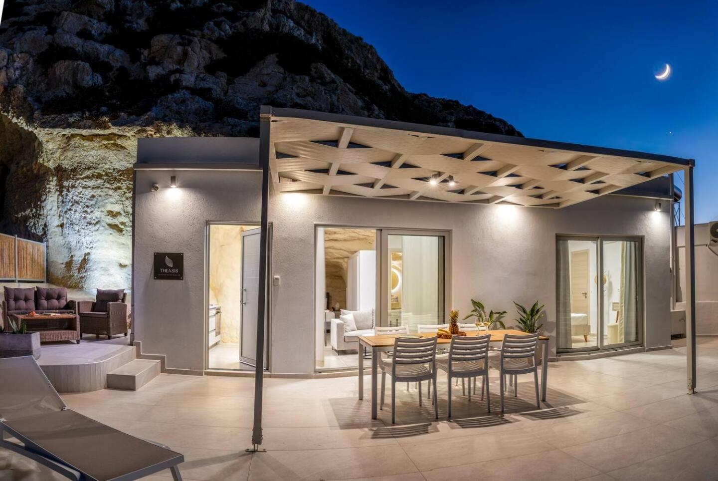 Theasis Luxury Cave House, With Sea & Cave View *