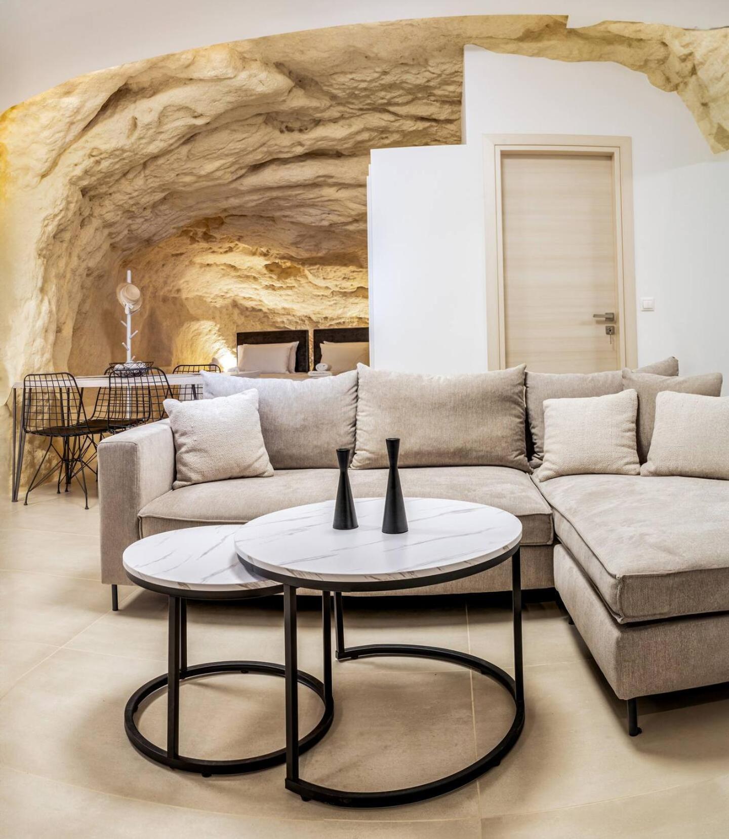 Theasis Luxury Cave House, With Sea & Cave View Villa *