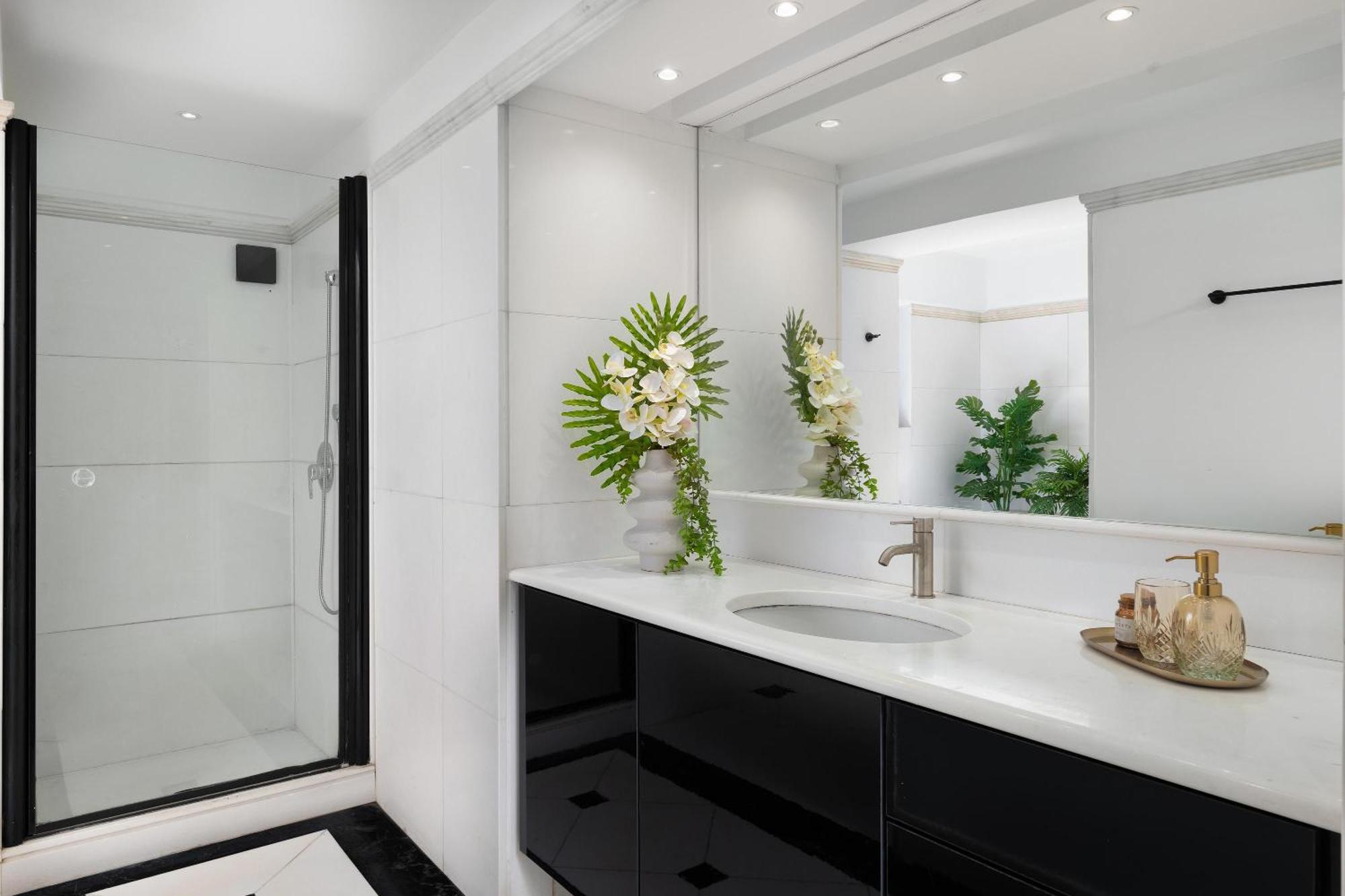 Hamilton Elite Penthouse * Rhodes City