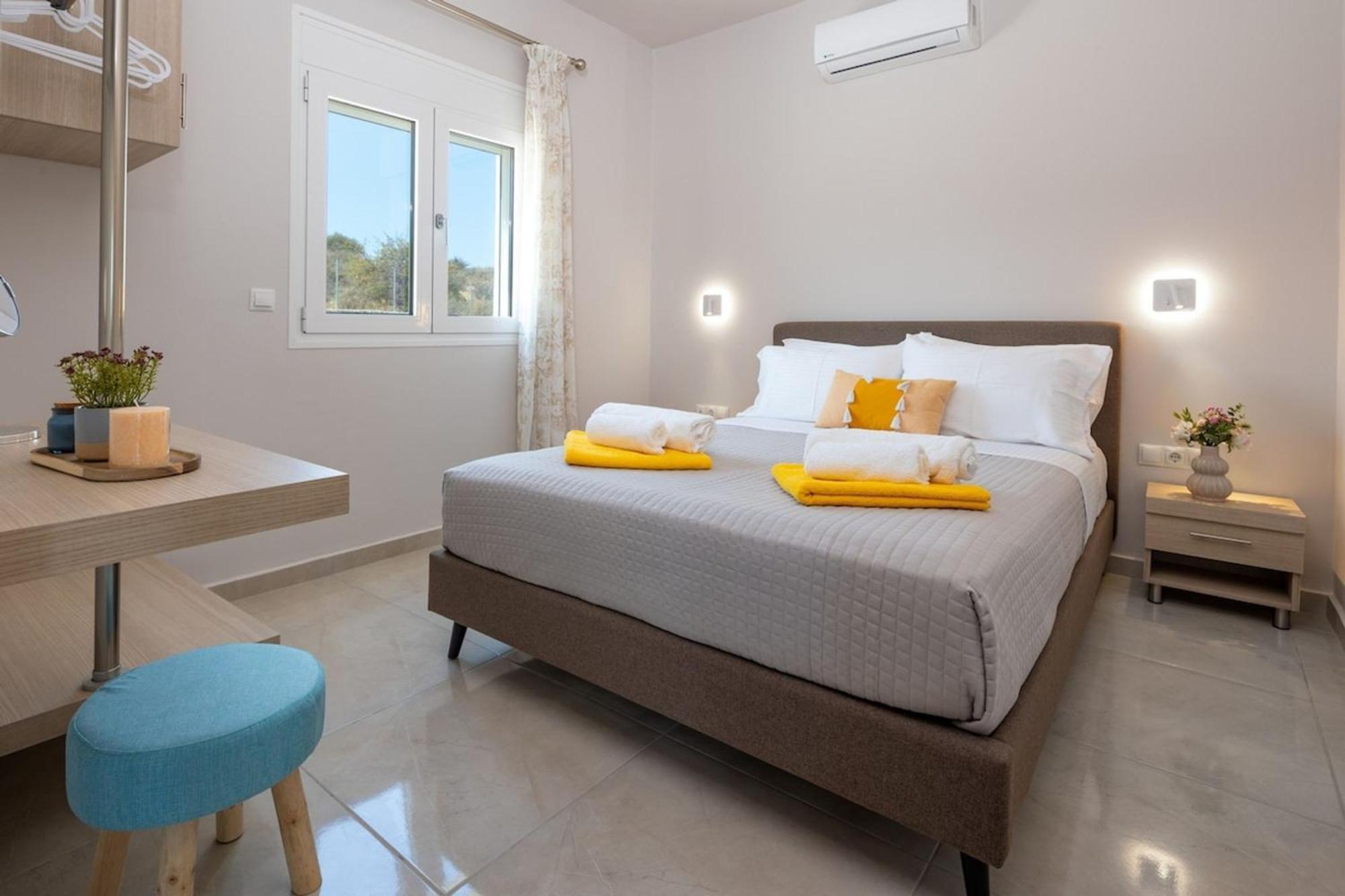 Gianna's Panoramic Seaview Twin With Pool 1 Villa Kefalas