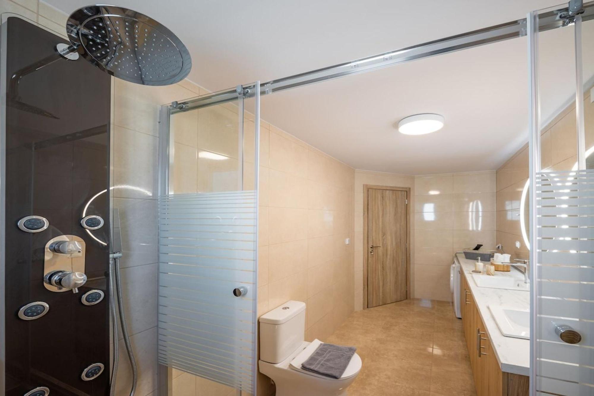 Villa Gianna's Panoramic Seaview Twin With Pool 1