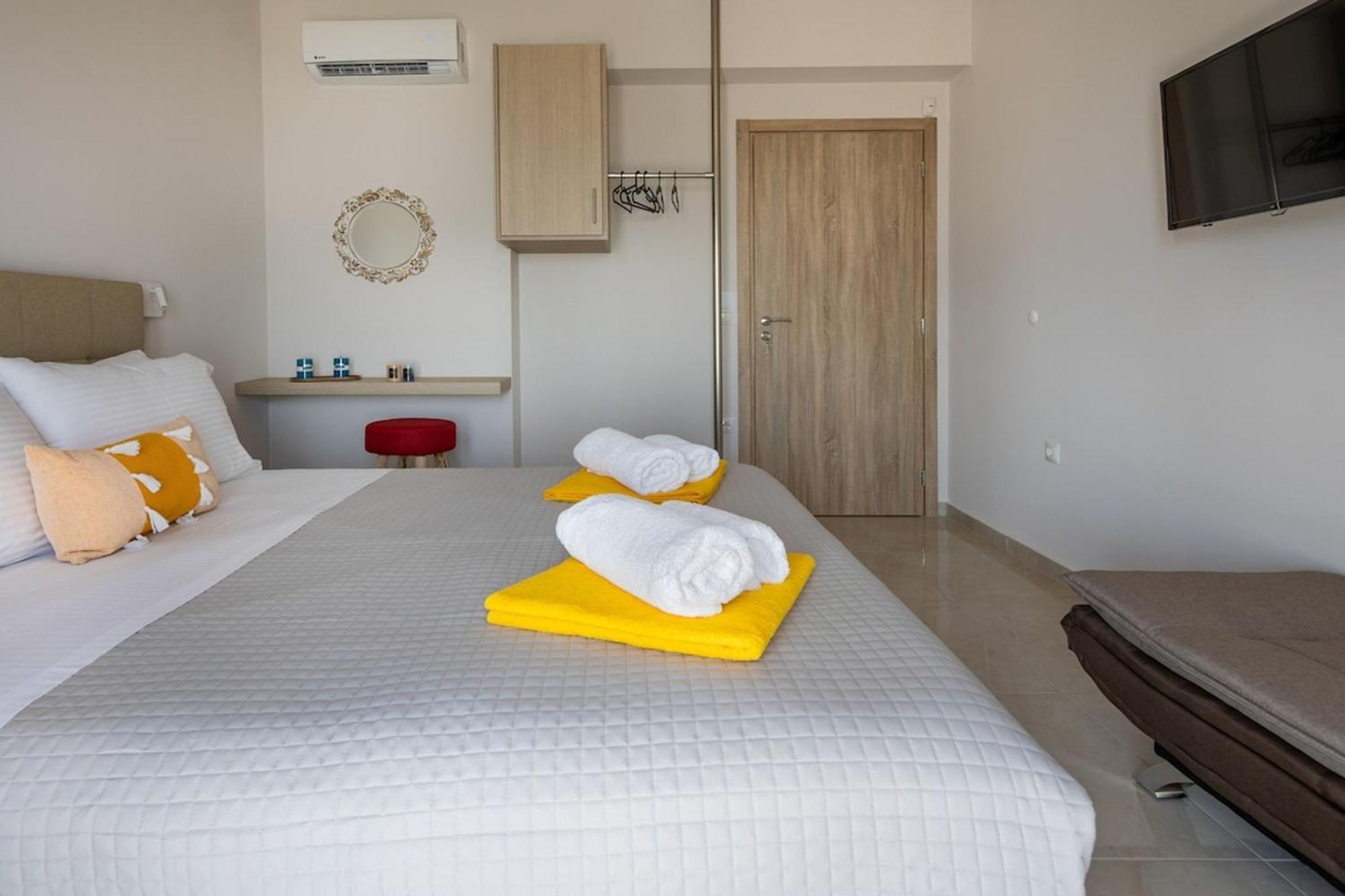 Gianna's Panoramic Seaview Twin With Pool 1 Kefalas
