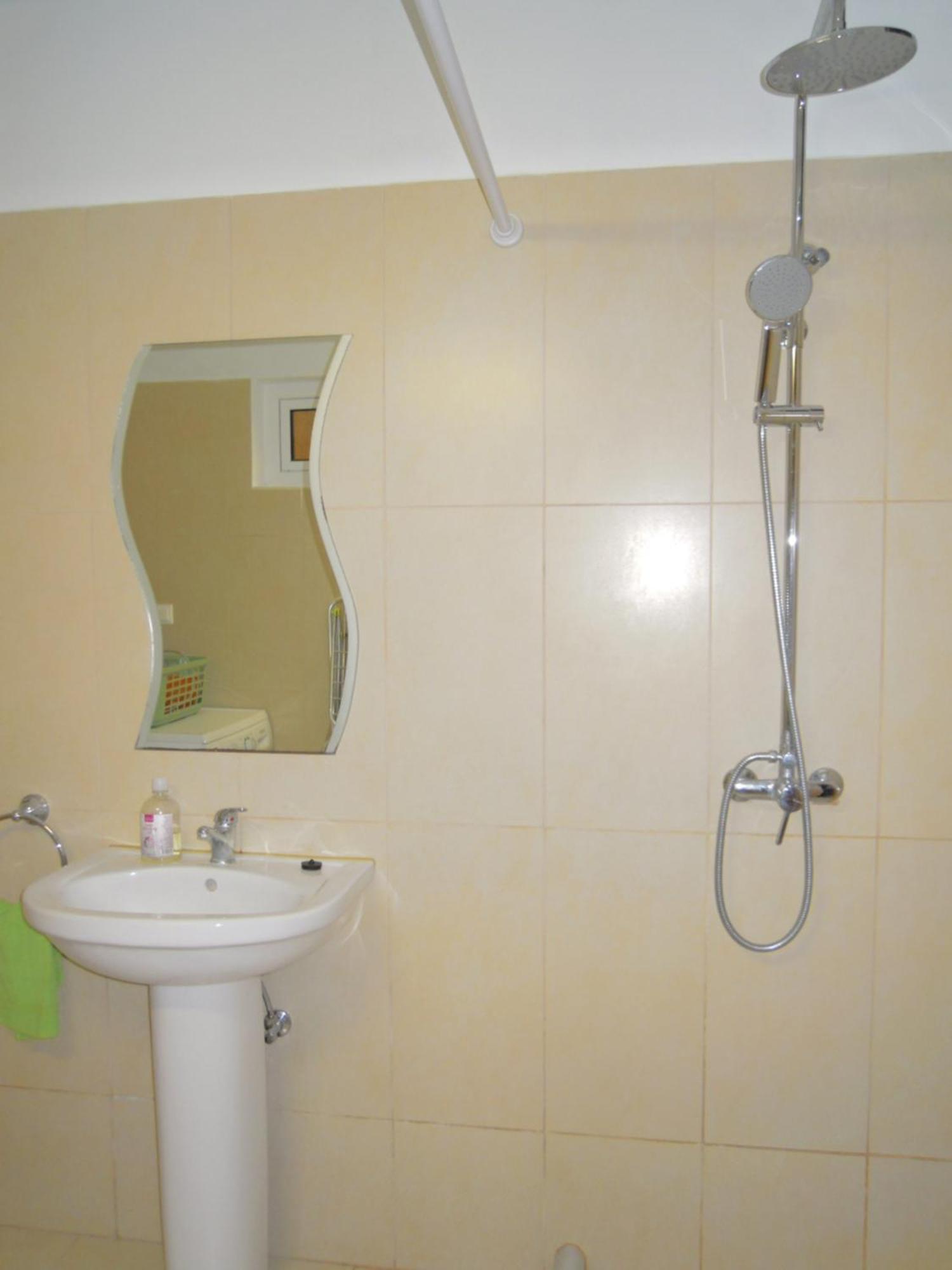 Apartment Petaloudes 2 *