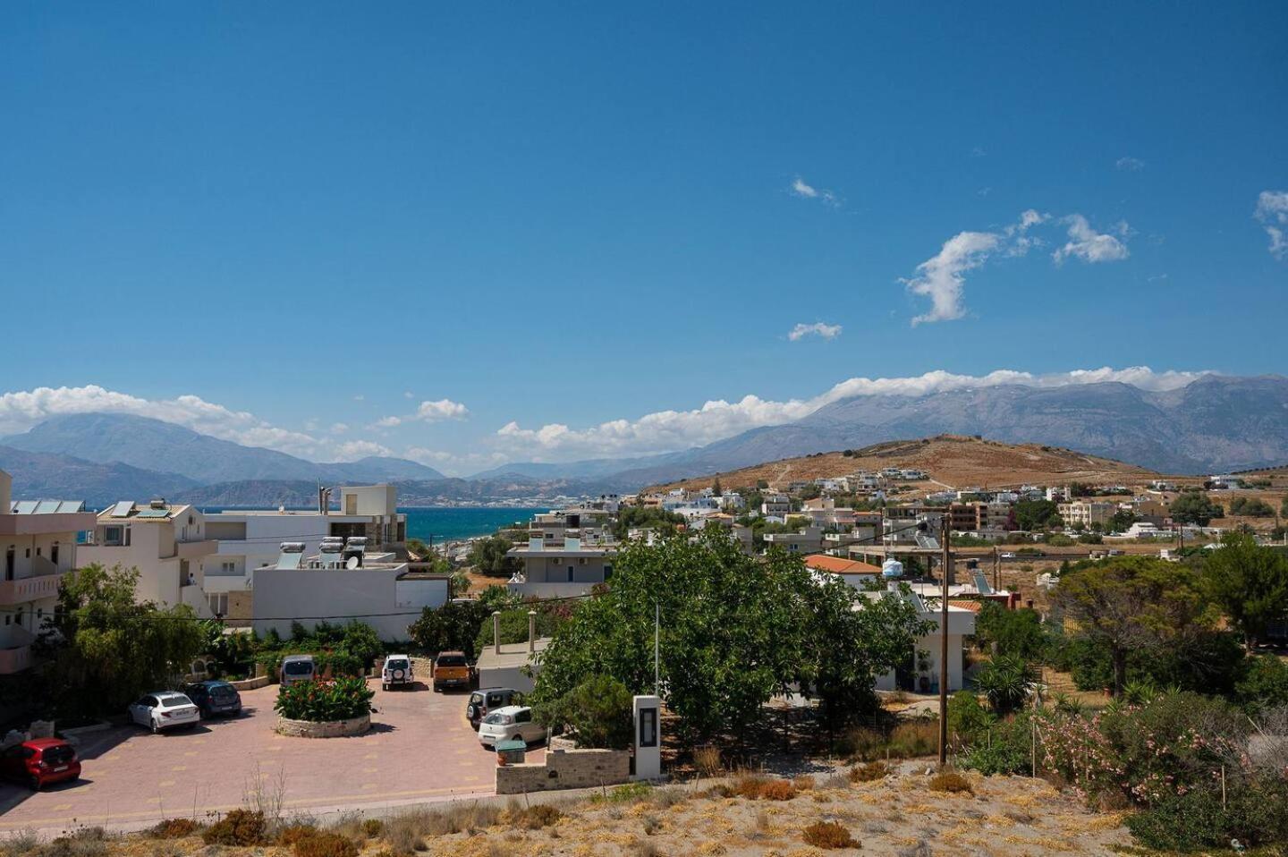 Artemis Seaside House, With Sea View * Kalamaki (Heraklion)