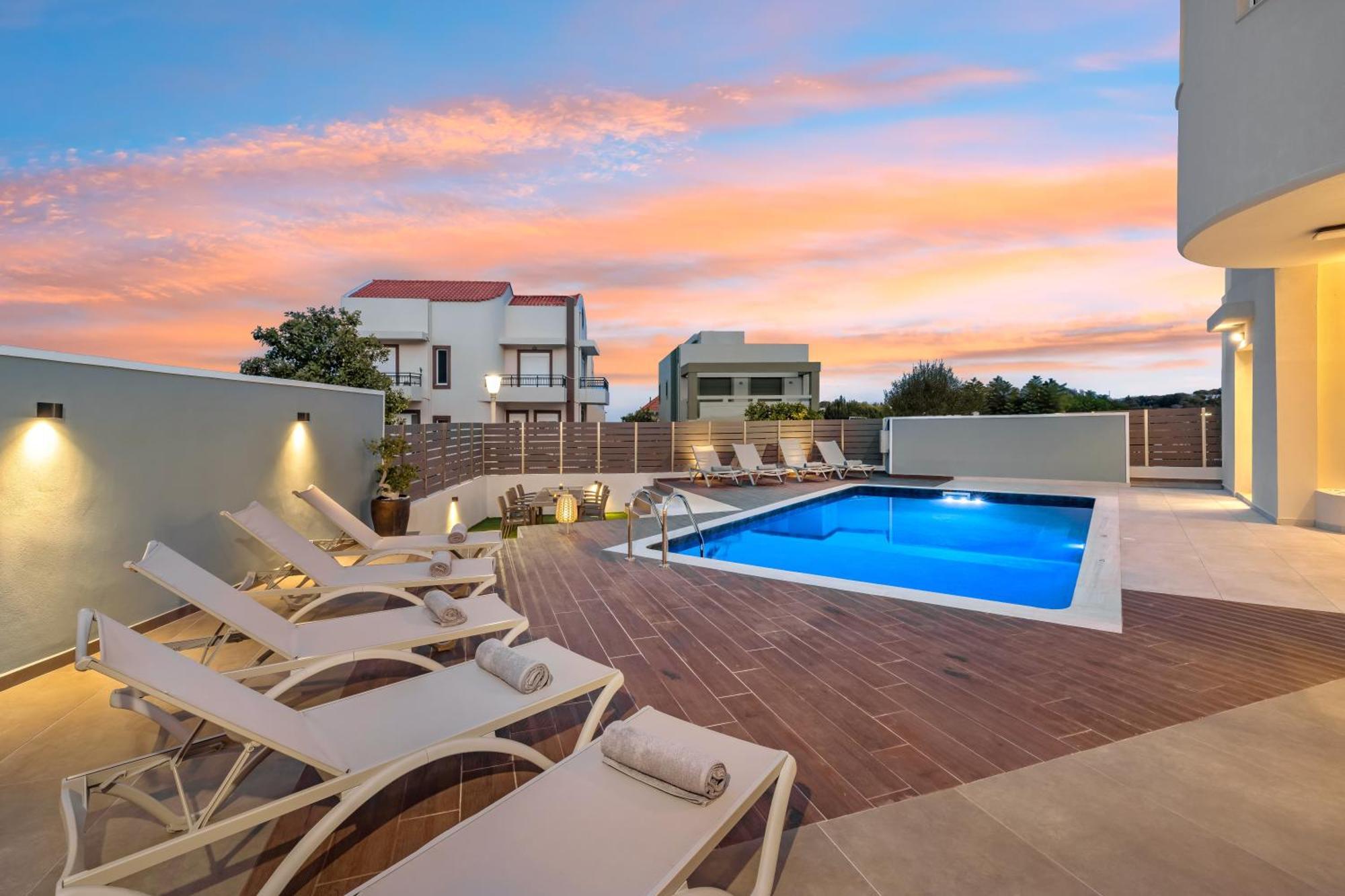 Villa 7 Minutes From Centre - Luxury 6br *
