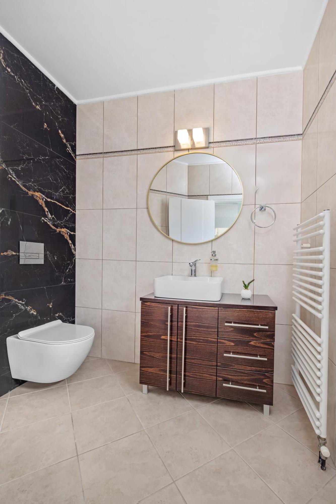 7 Minutes From Centre - Luxury 6br Villa *