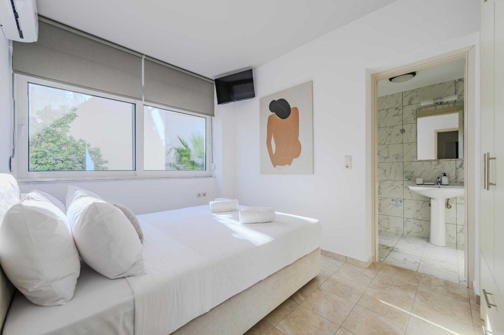 Foothills Tangerine Villa *