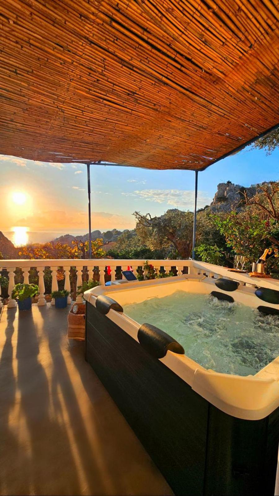 Holiday home Aegean Serenity - Sea View Retreat