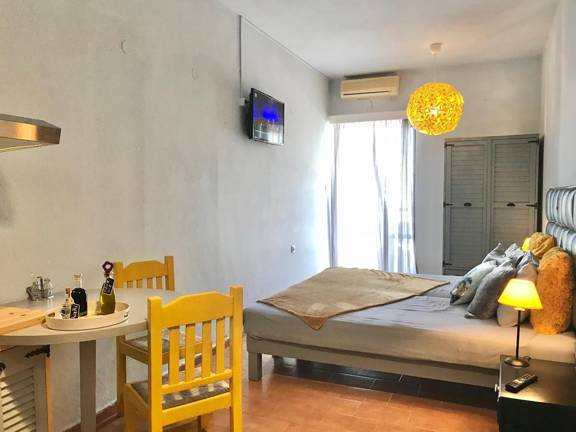 Eleana Apartments * Hersonissos (Crete)