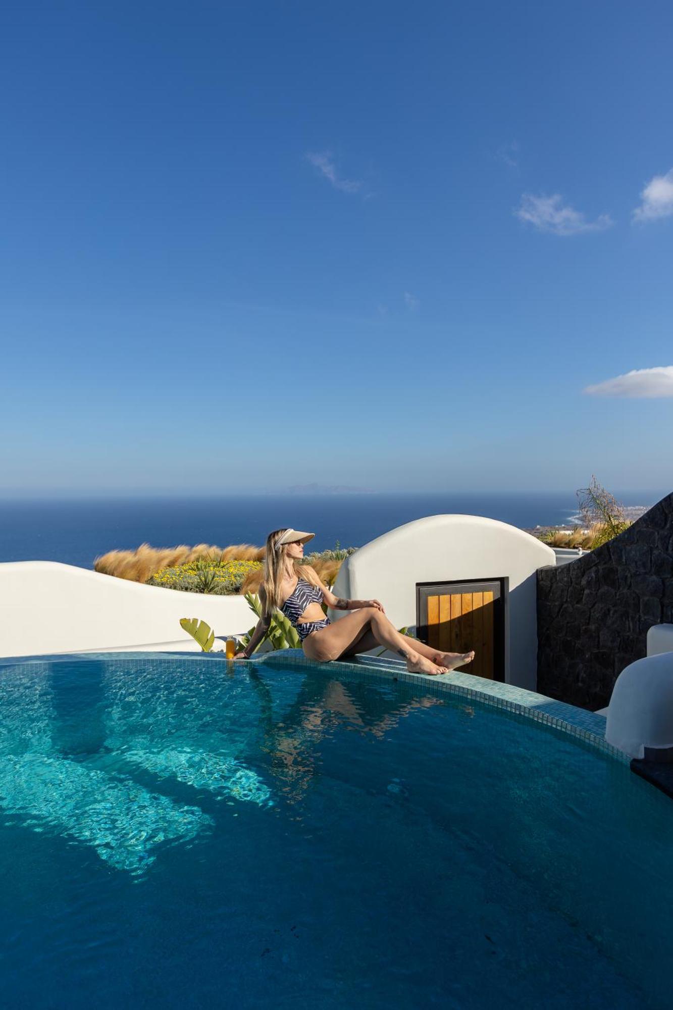 Secret Path Luxury Imerovigli (Santorini)