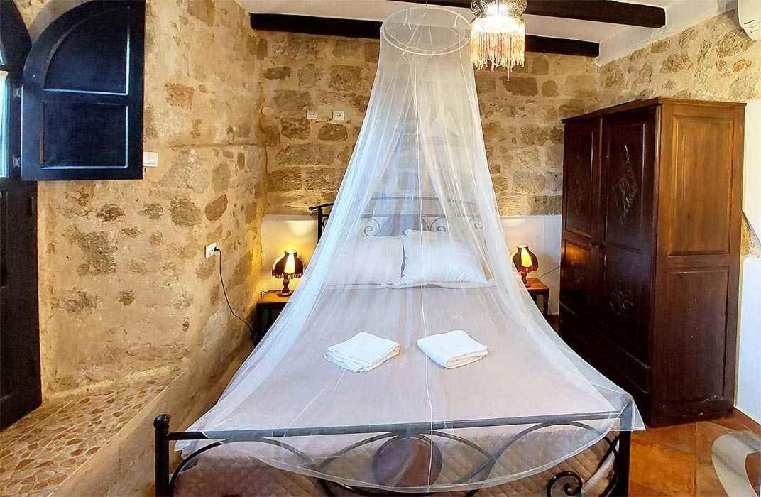 Saint Michel Boutique Hotel 3*