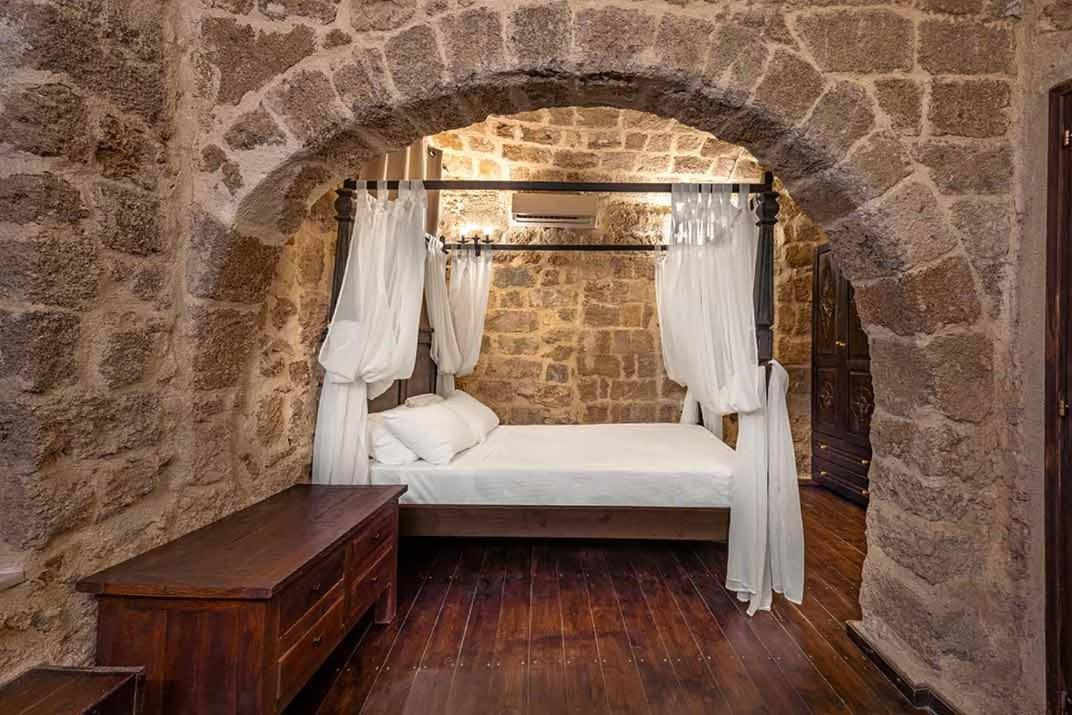 Saint Michel Boutique