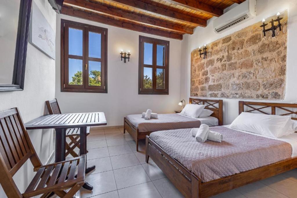 Saint Michel Boutique Rhodes City