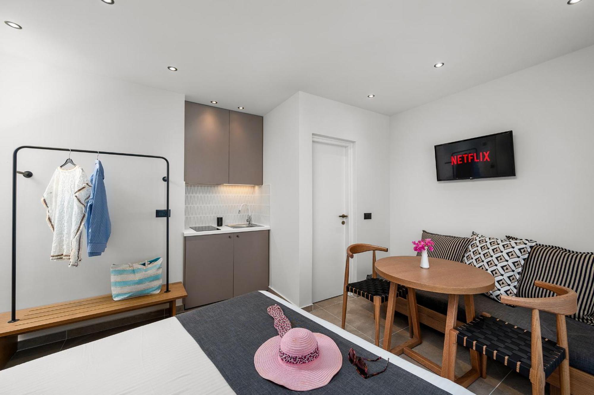 Aparthotel Glaros