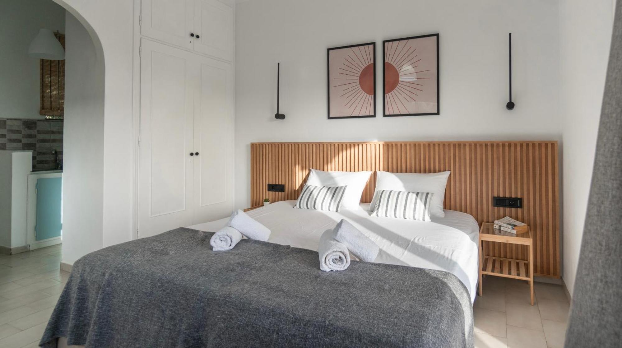 Apartment Sea View At Xenios Avlais *