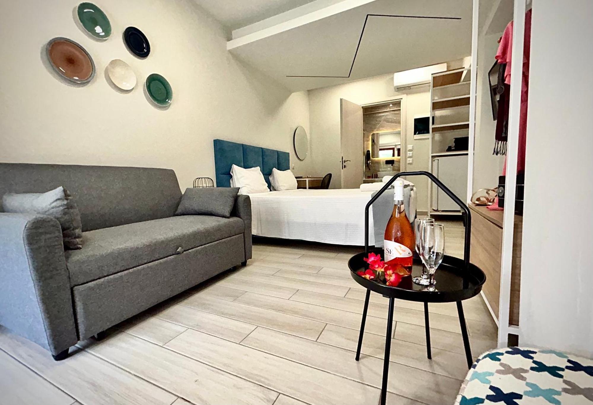 Porto Portes Aparthotel Nea Poteidaia