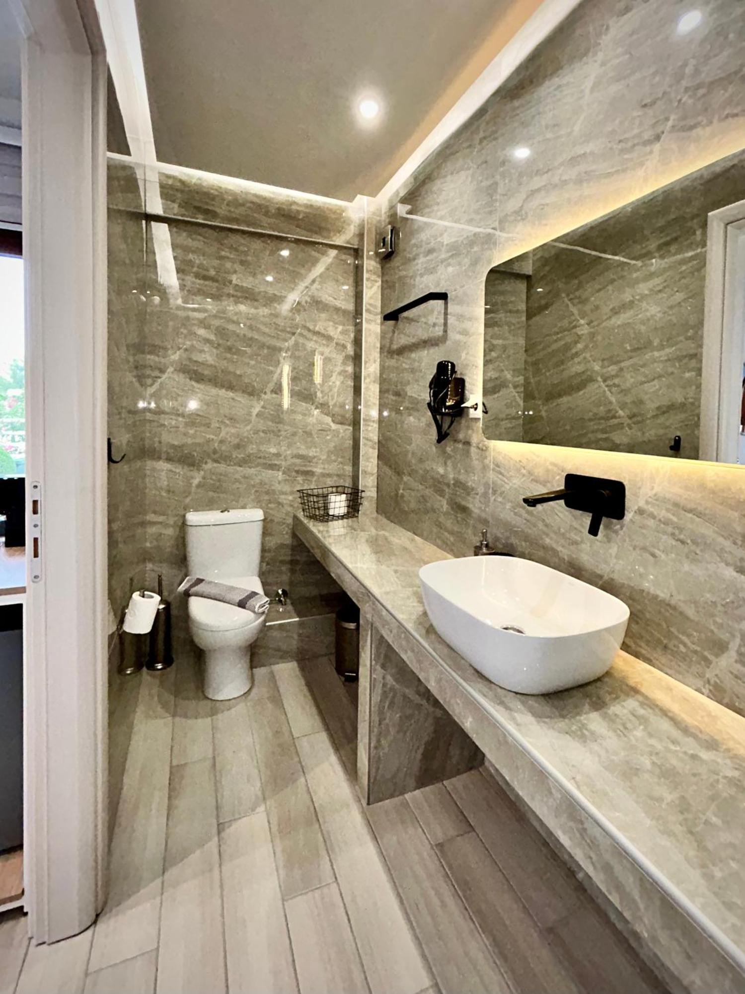 Porto Portes Aparthotel Nea Poteidaia