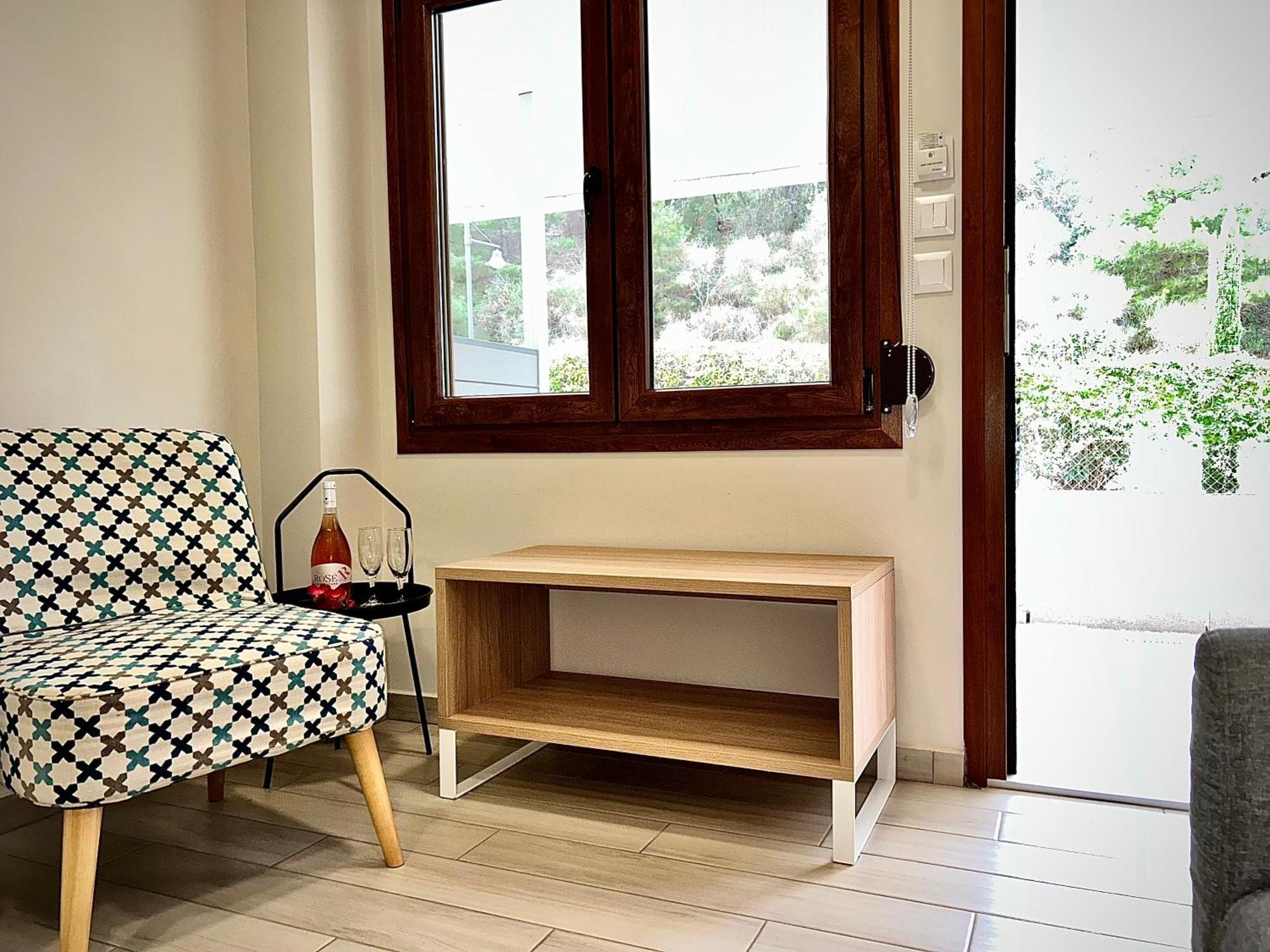 Porto Portes Aparthotel *