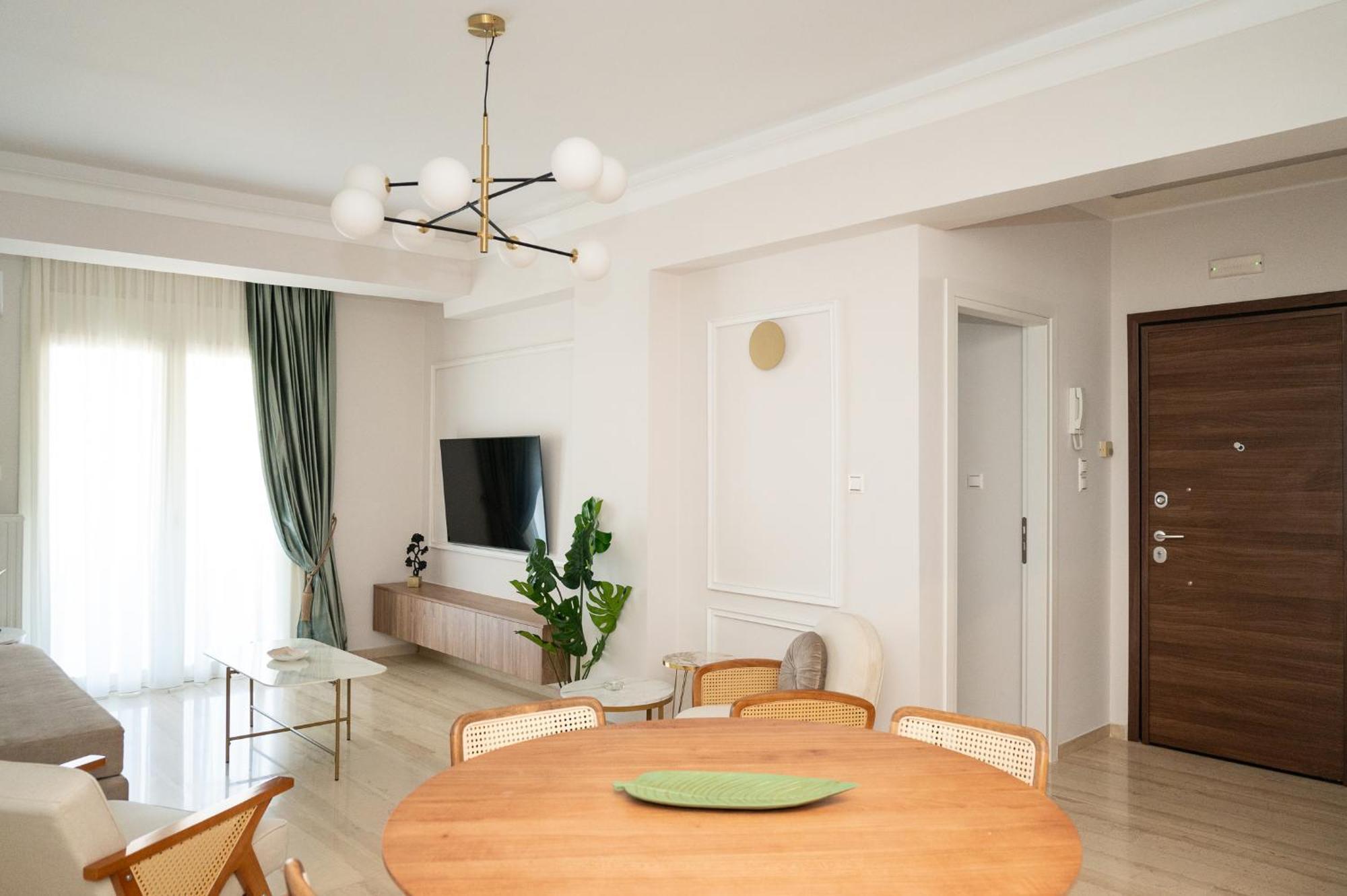 Apartment Margo Luxury Living 1 By 8essentially *