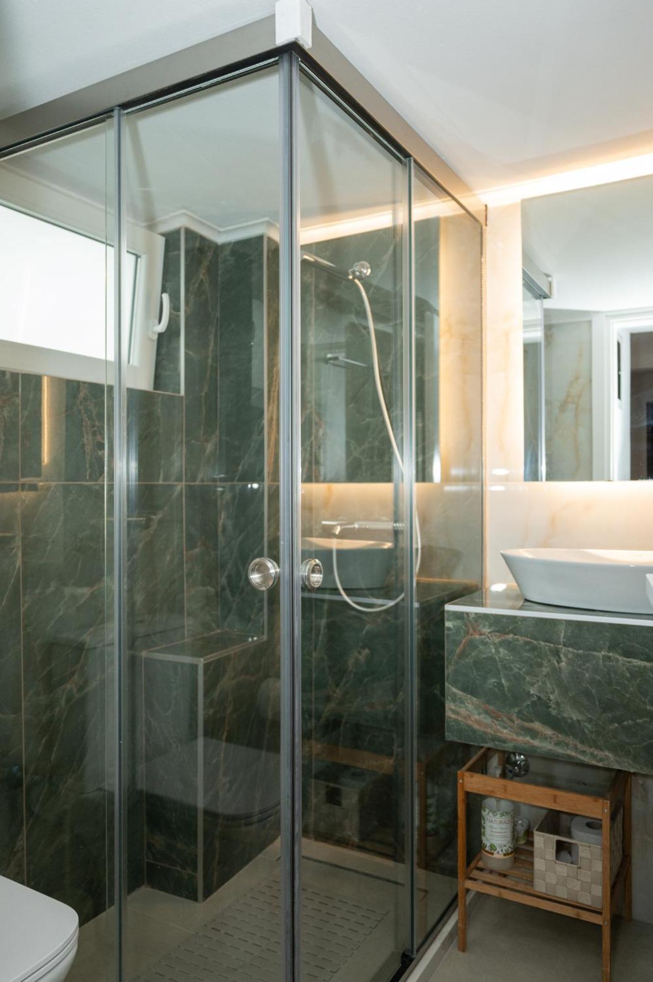 Margo Luxury Living 1 By 8essentially *