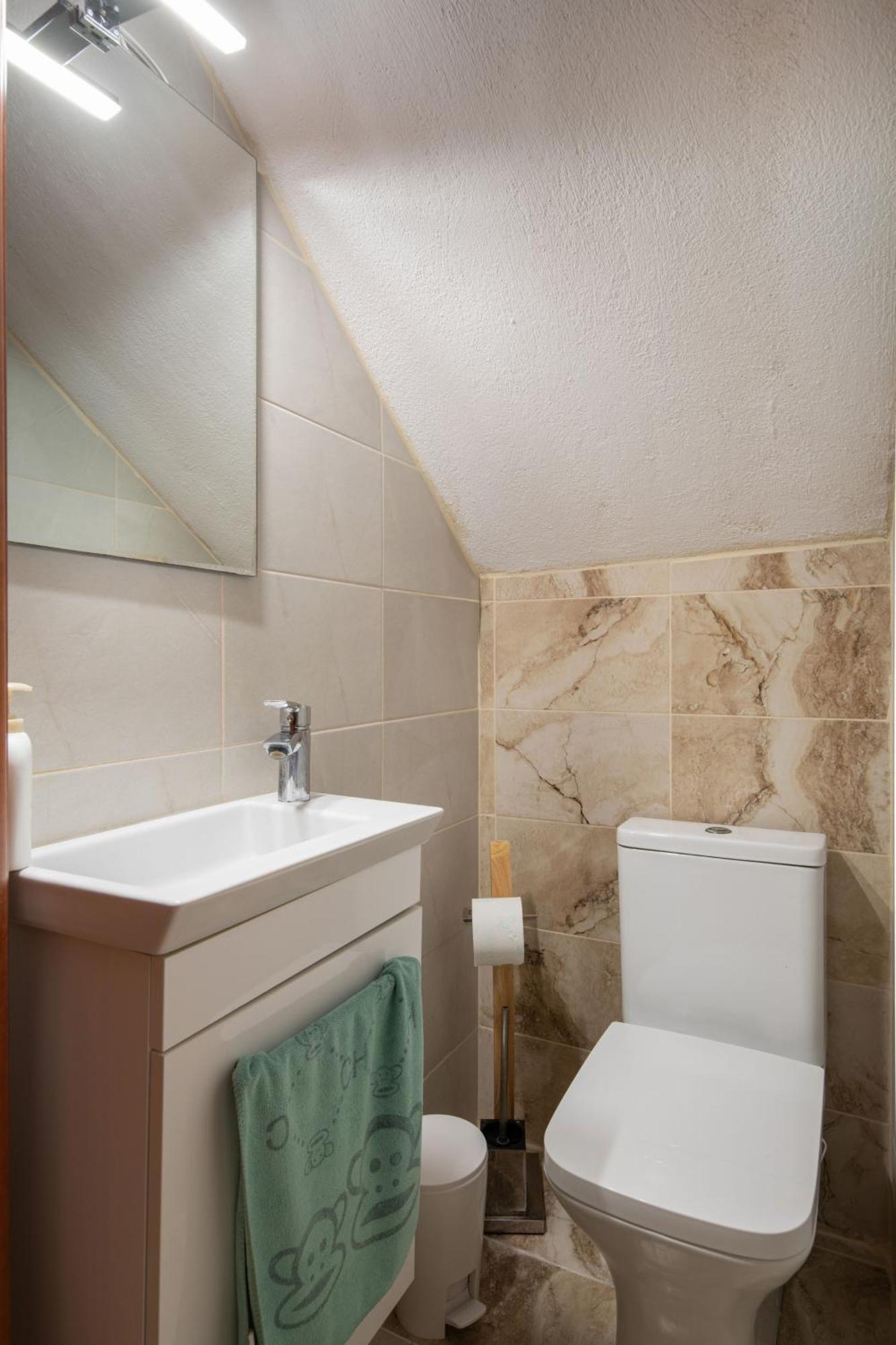 Luxury Guest house *