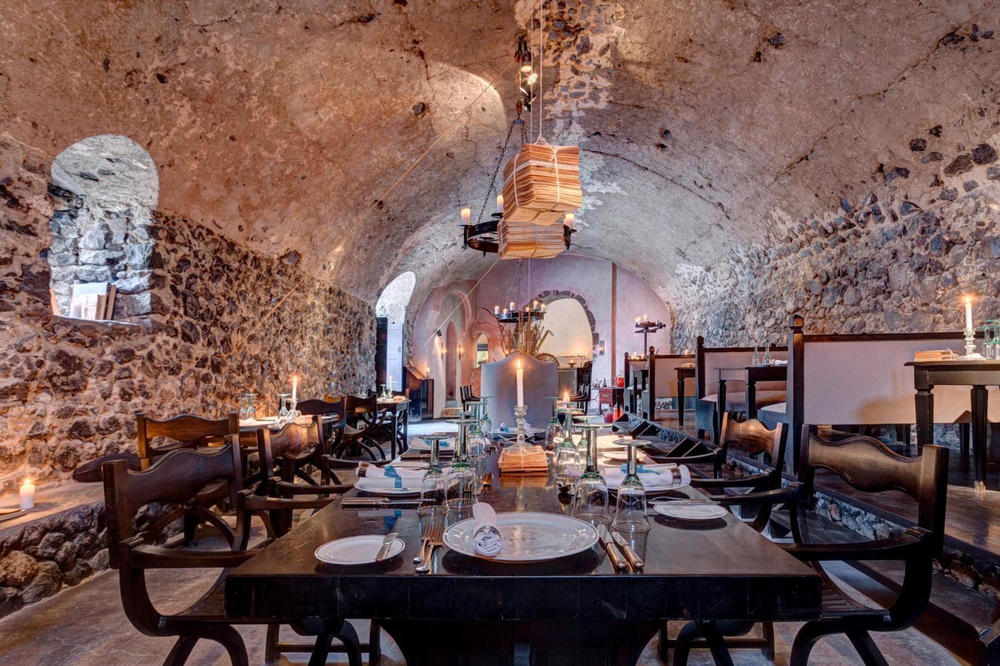 Resort Vedema, A Luxury Collection Resort, Santorini 5*