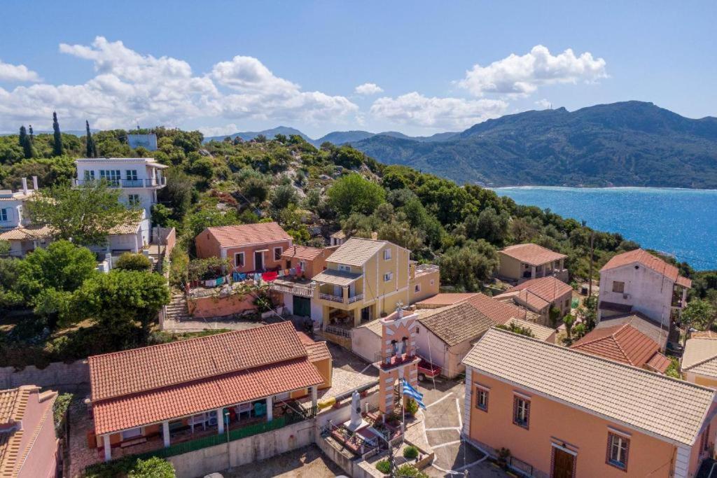 Tsoukali House Holiday home