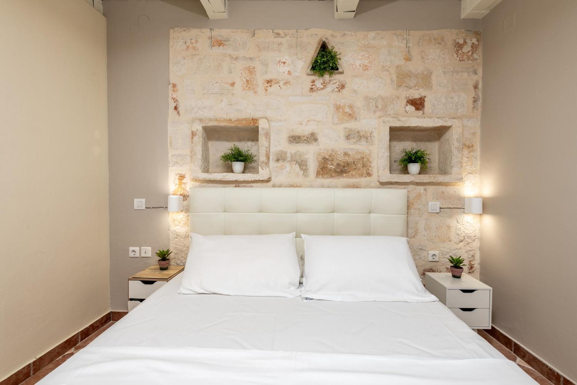 Apartment Orama Stone - Authentic Hospitality In A Historical Location, By Zantewize Zakynthos Town